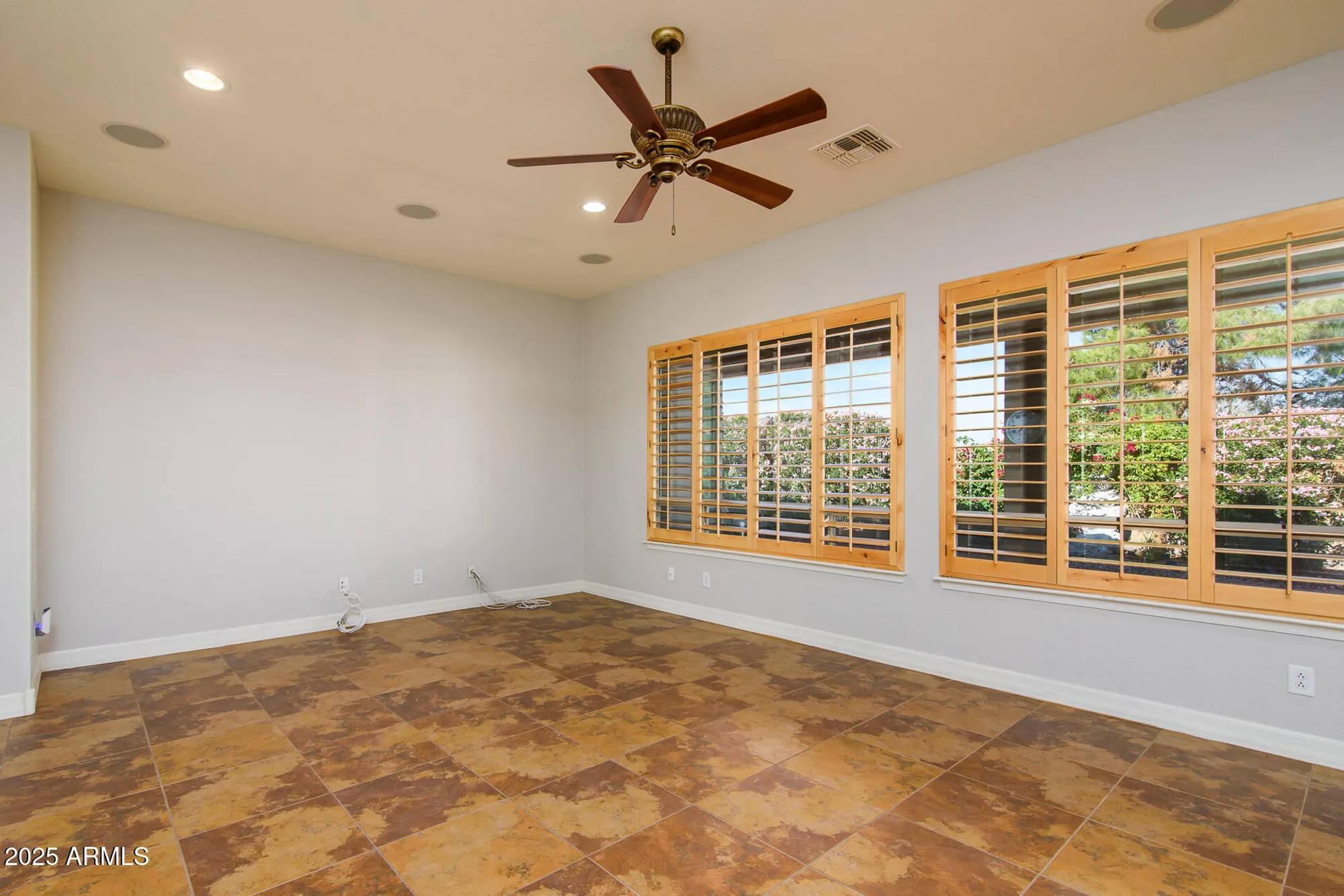 Property Slideshow image 31 of 71 | 42264 w rummy rd, Maricopa, AZ, 85138