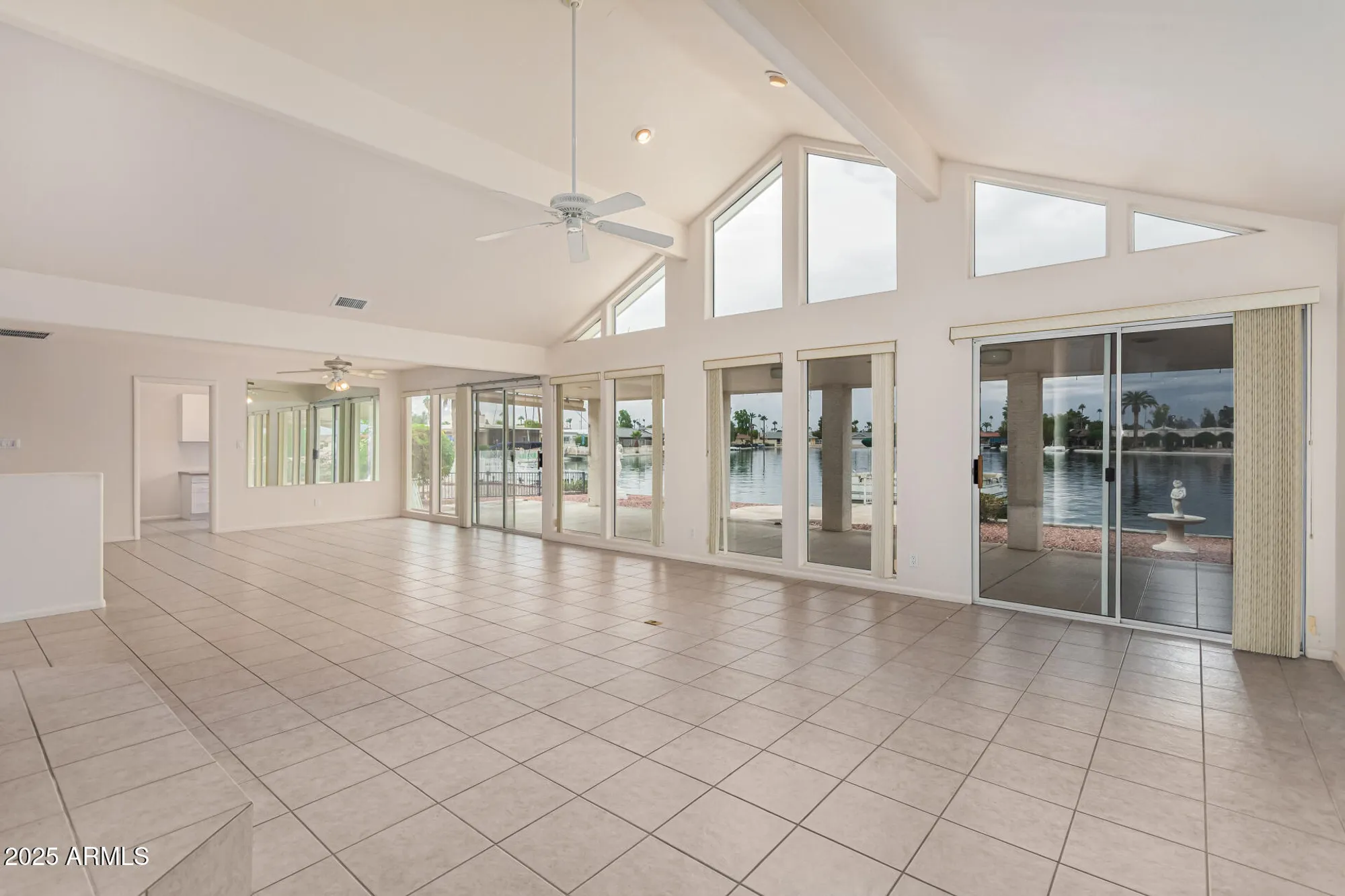 Property Slideshow image 9 of 59 | 10626 w emerald pt, Sun City, AZ, 85351