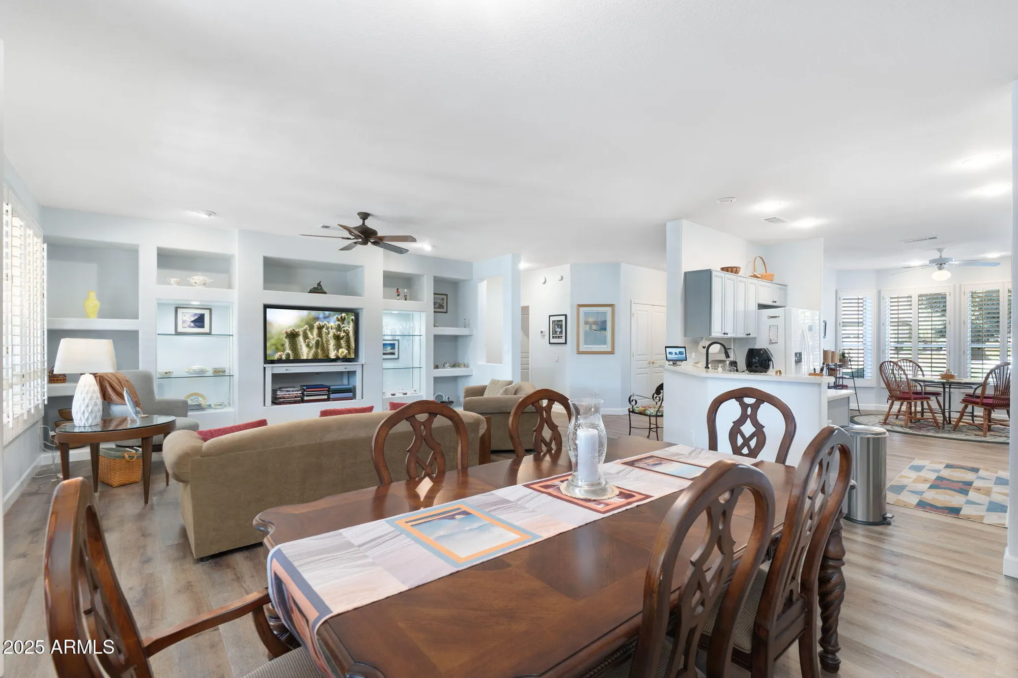 Property Slideshow image 8 of 43 | 15543 w agua linda ln, Surprise, AZ, 85374