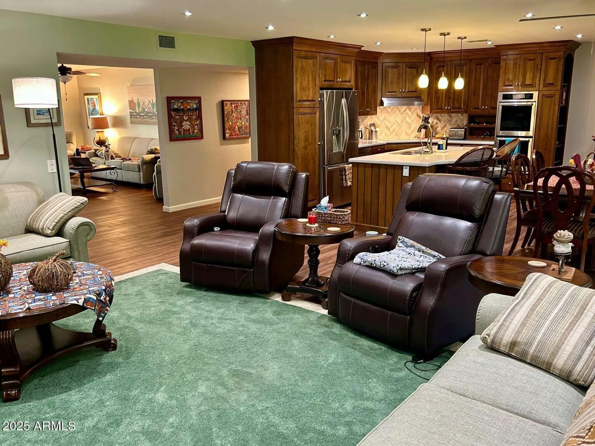 Property Slideshow image 12 of 30 | 10009 w pleasant valley rd, Sun City, AZ, 85351