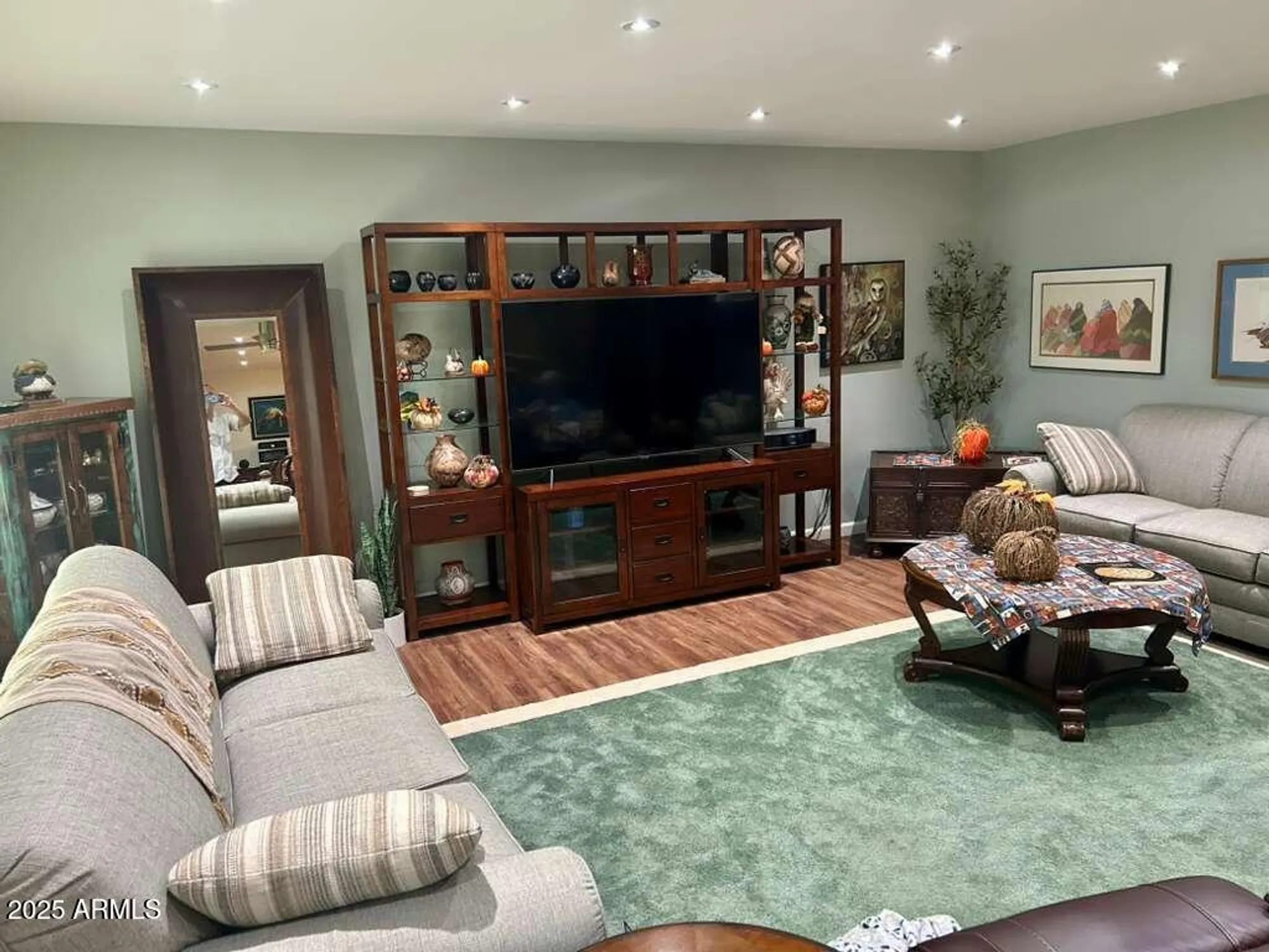 Property Slideshow image 7 of 30 | 10009 w pleasant valley rd, Sun City, AZ, 85351