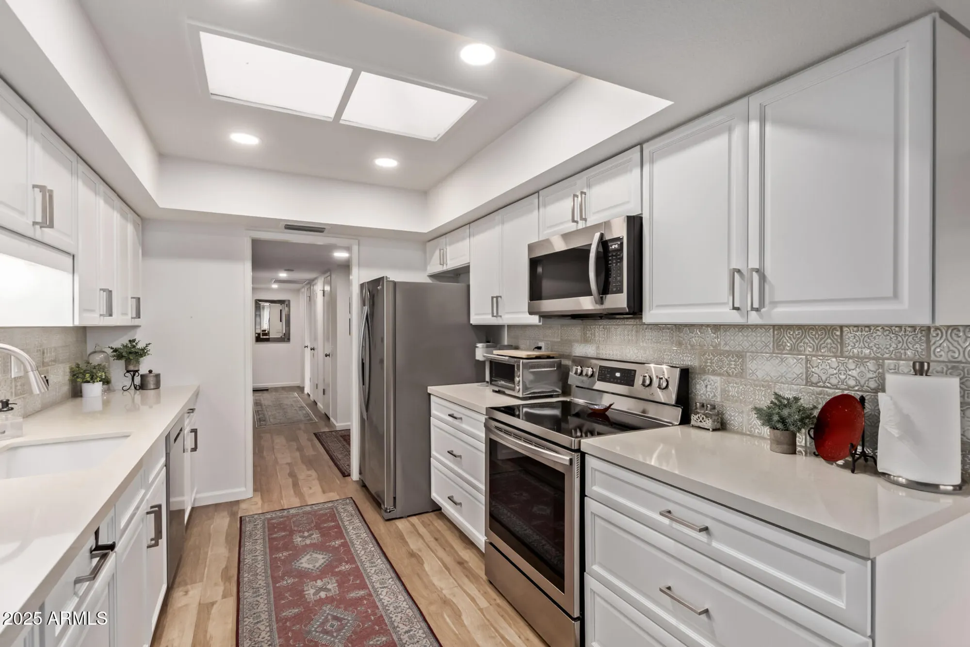 Property Slideshow image 9 of 25 | 9881 w spanish moss ct, Sun City, AZ, 85373