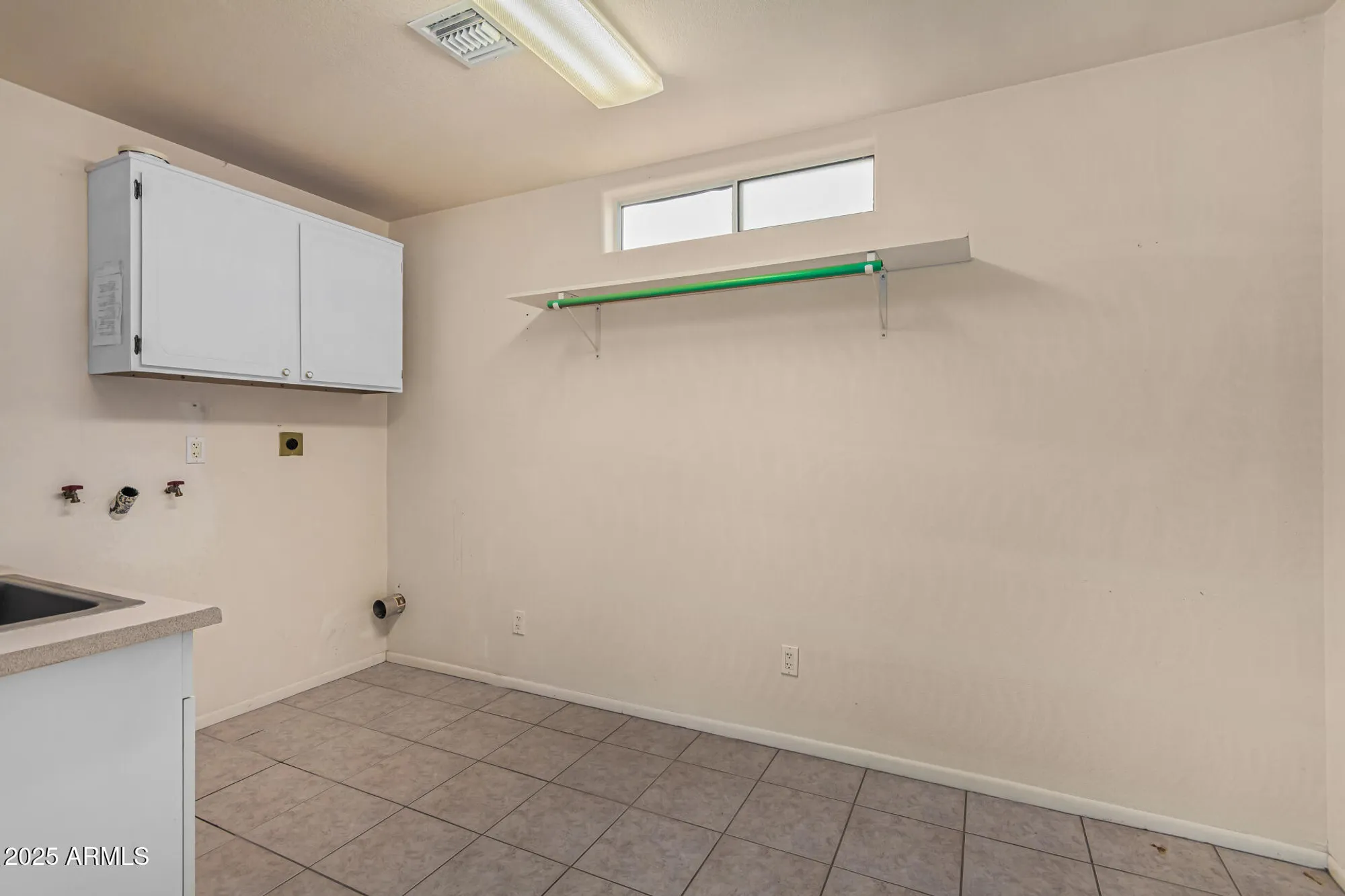 Property Slideshow image 20 of 59 | 10626 w emerald pt, Sun City, AZ, 85351