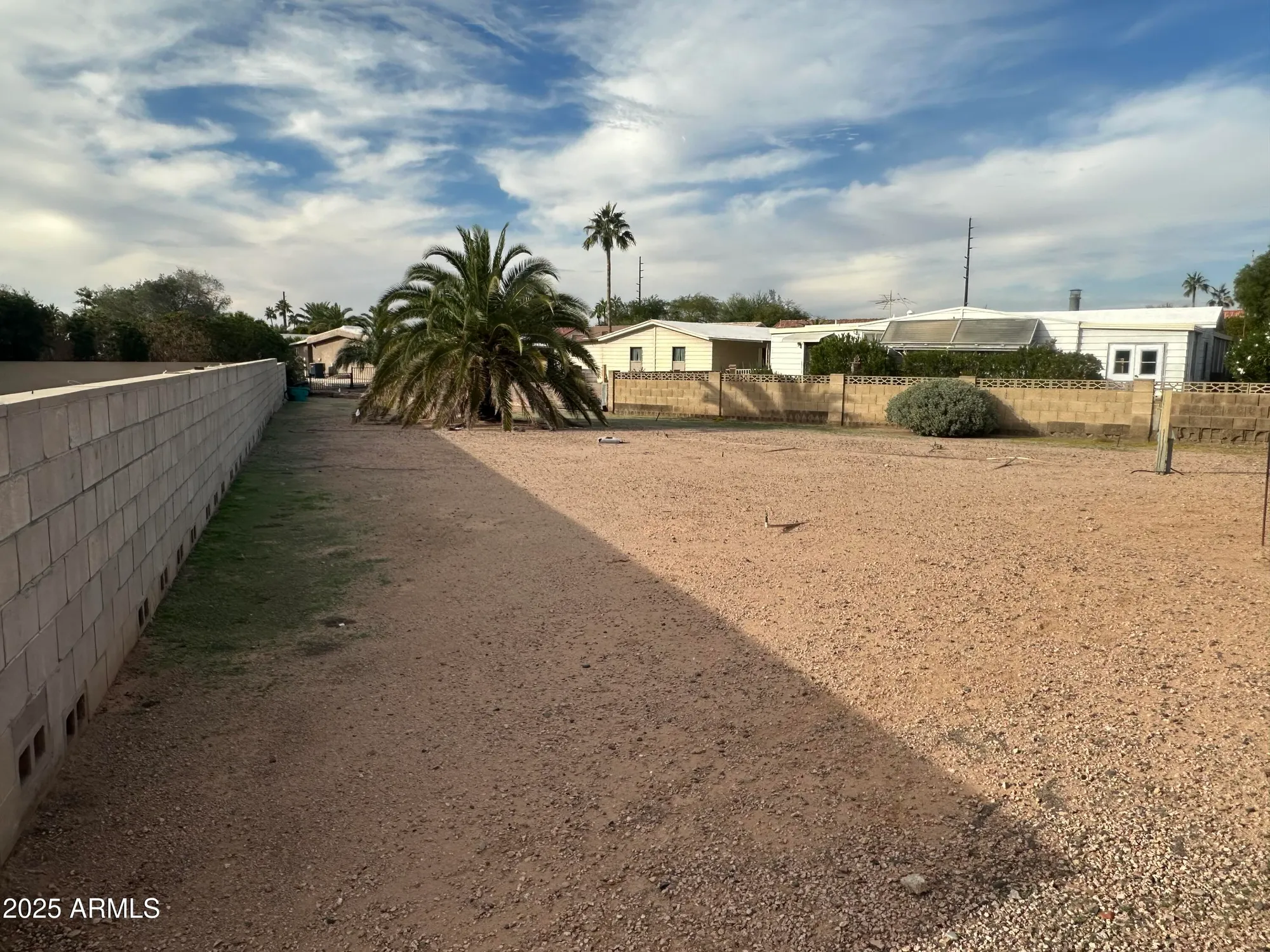 Property Slideshow image 32 of 47 | 25424 s ohio ct, Sun Lakes, AZ, 85248