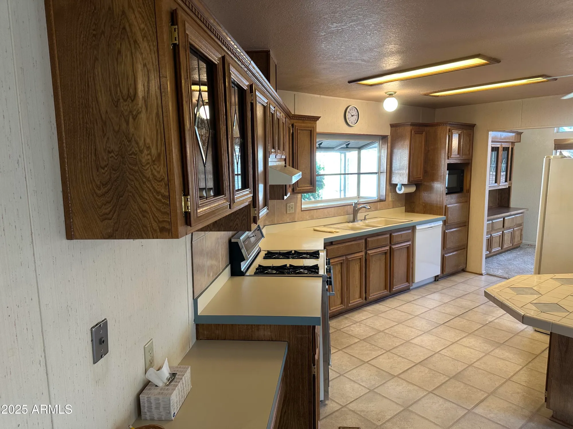 Property Slideshow image 11 of 47 | 25424 s ohio ct, Sun Lakes, AZ, 85248