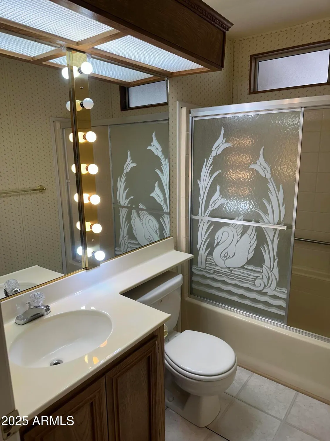 Property Slideshow image 22 of 47 | 25424 s ohio ct, Sun Lakes, AZ, 85248