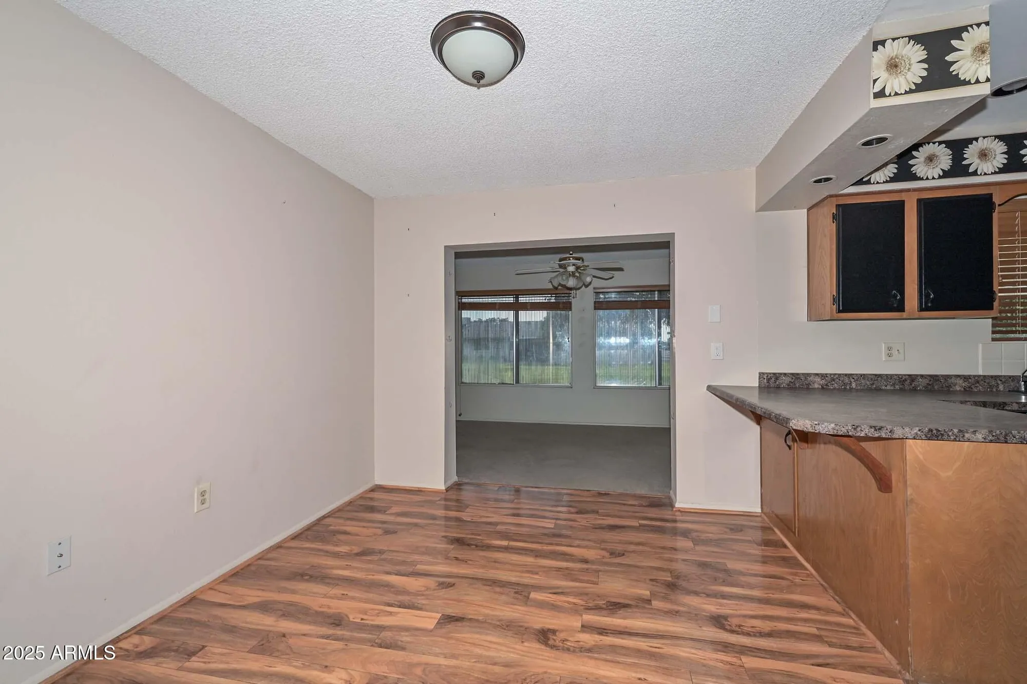 Property Slideshow image 15 of 34 | 10643 w roundelay cir, Sun City, AZ, 85351