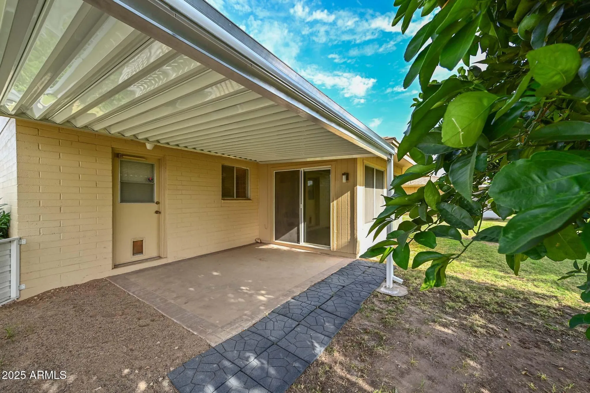 Property Slideshow image 31 of 34 | 10643 w roundelay cir, Sun City, AZ, 85351