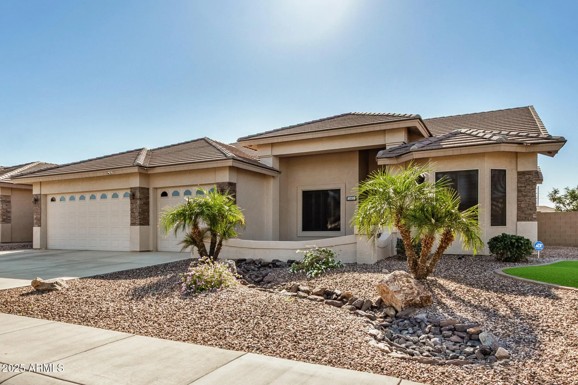 Property Slideshow image 4 of 39 | 11521 e nell ave, Mesa, AZ, 85209