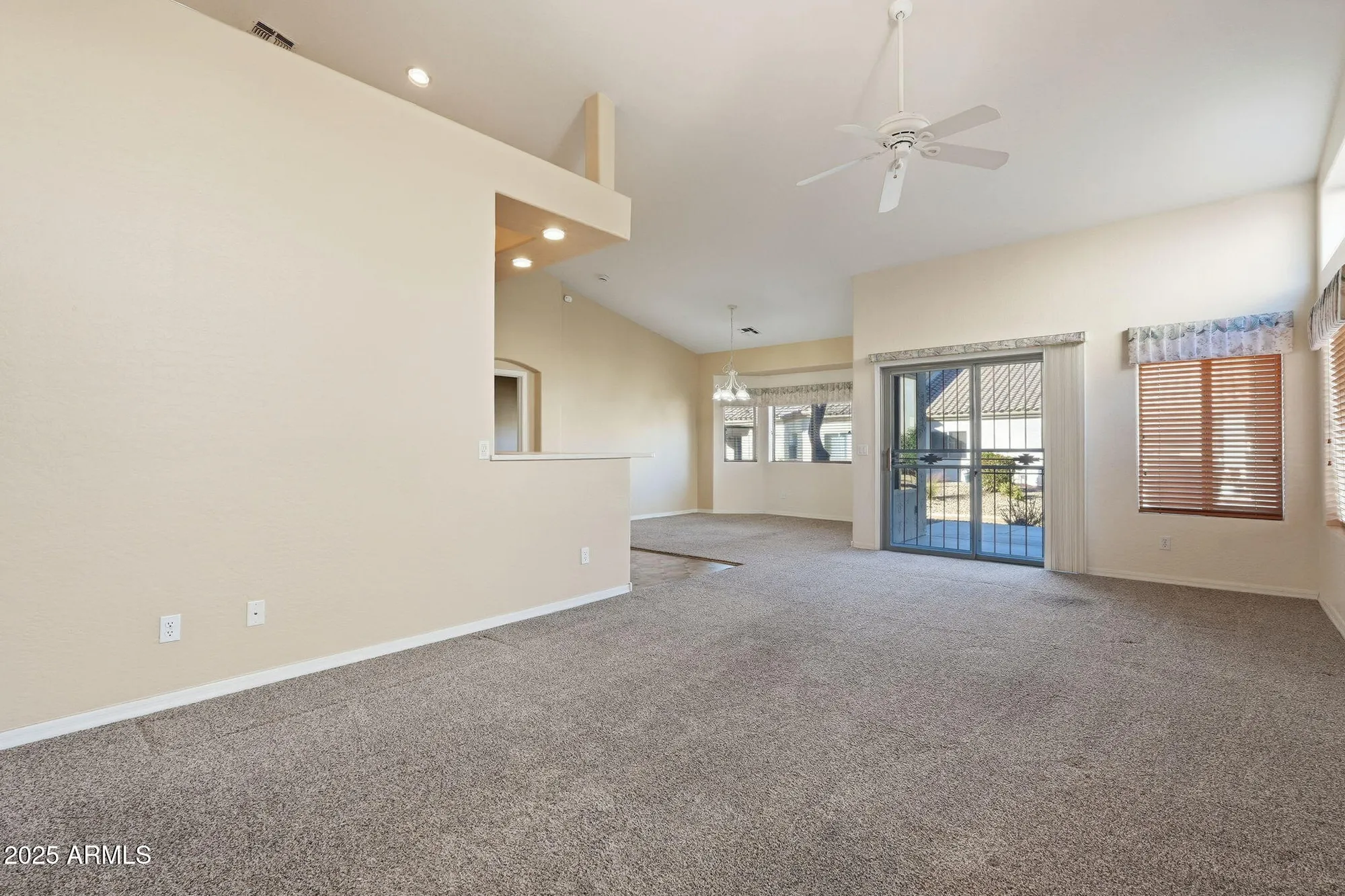 Property Slideshow image 15 of 48 | 1546 e earl dr, Casa Grande, AZ, 85122