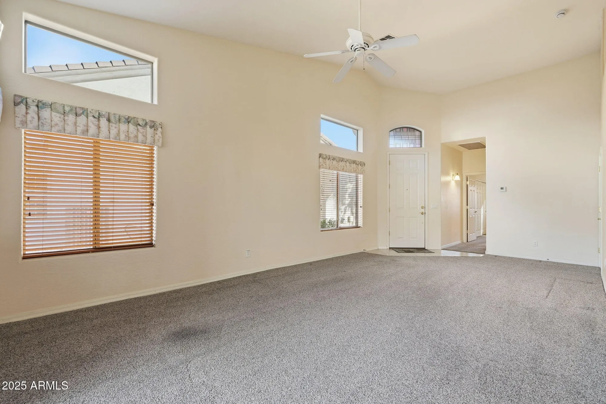 Property Slideshow image 16 of 48 | 1546 e earl dr, Casa Grande, AZ, 85122