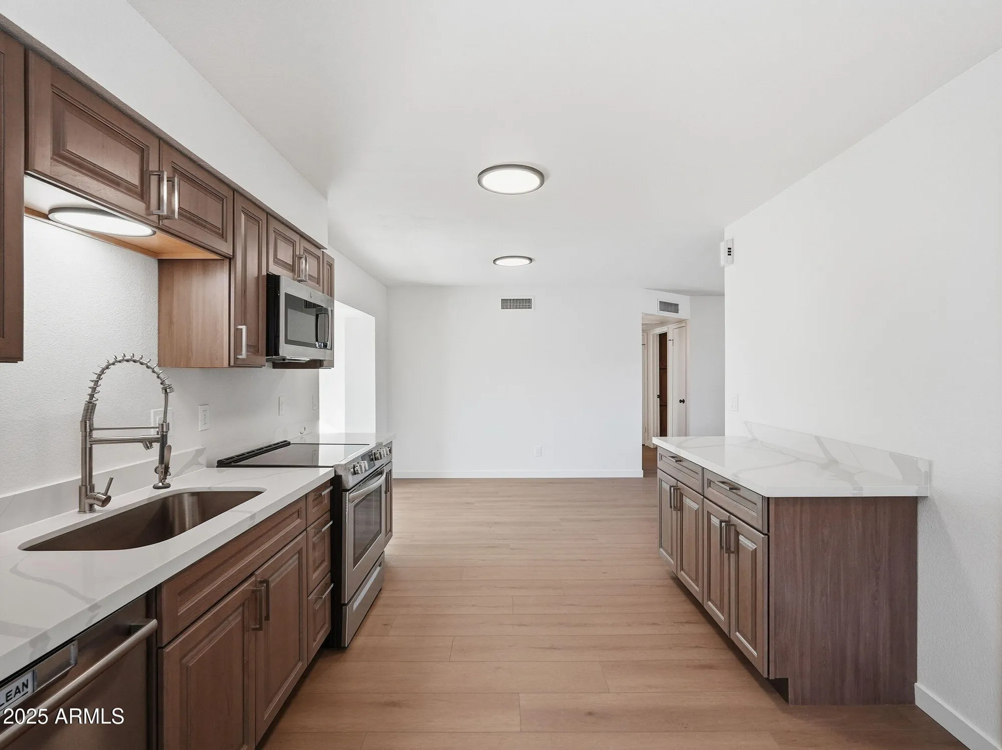 Property Slideshow image 6 of 37 | 1428 s palo verde dr, Apache Junction, AZ, 85120