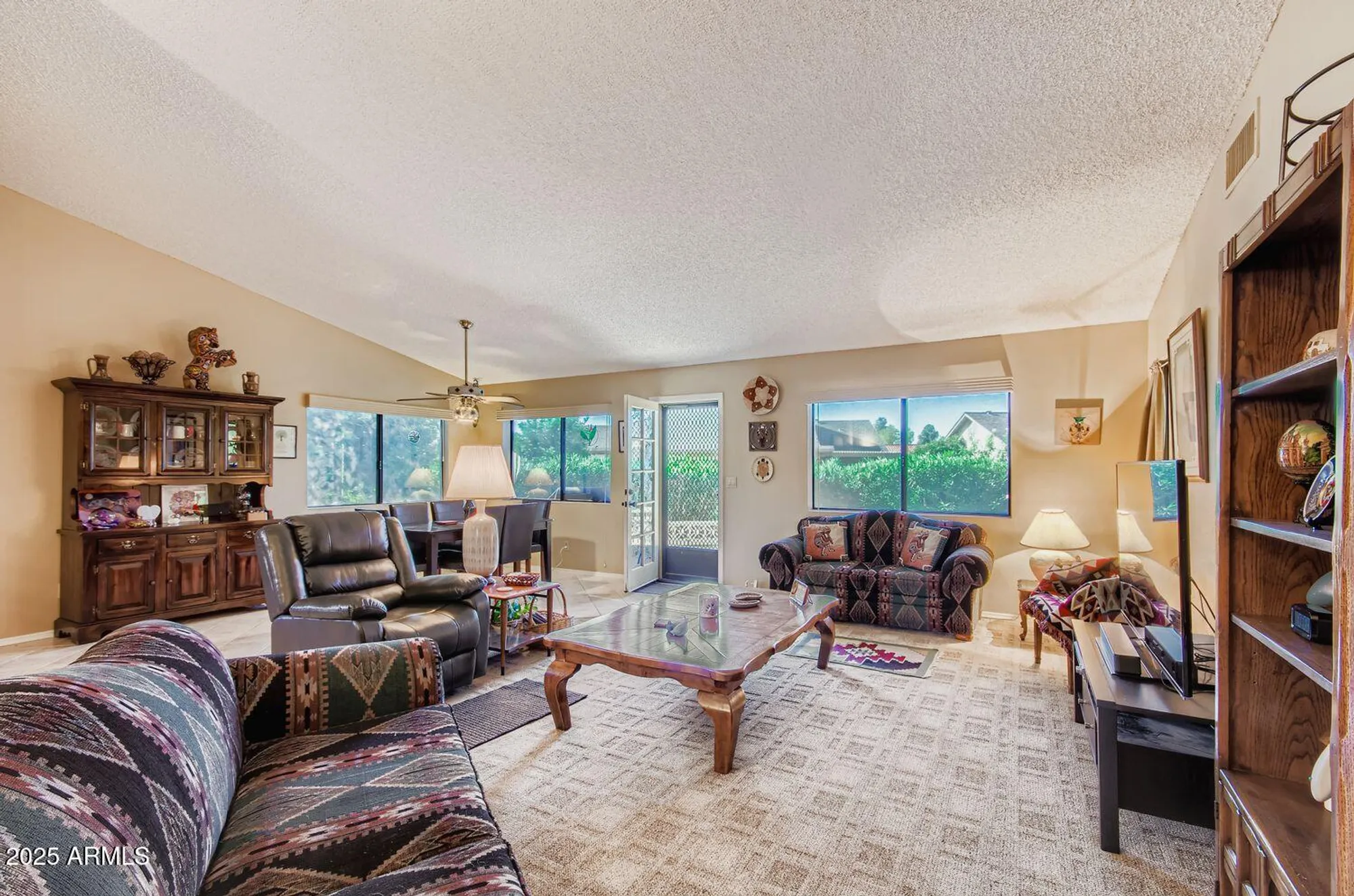 Property Slideshow image 8 of 29 | 9619 w taro ln, Peoria, AZ, 85382