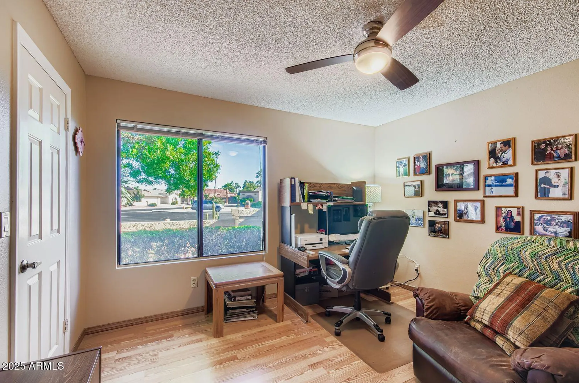 Property Slideshow image 20 of 29 | 9619 w taro ln, Peoria, AZ, 85382