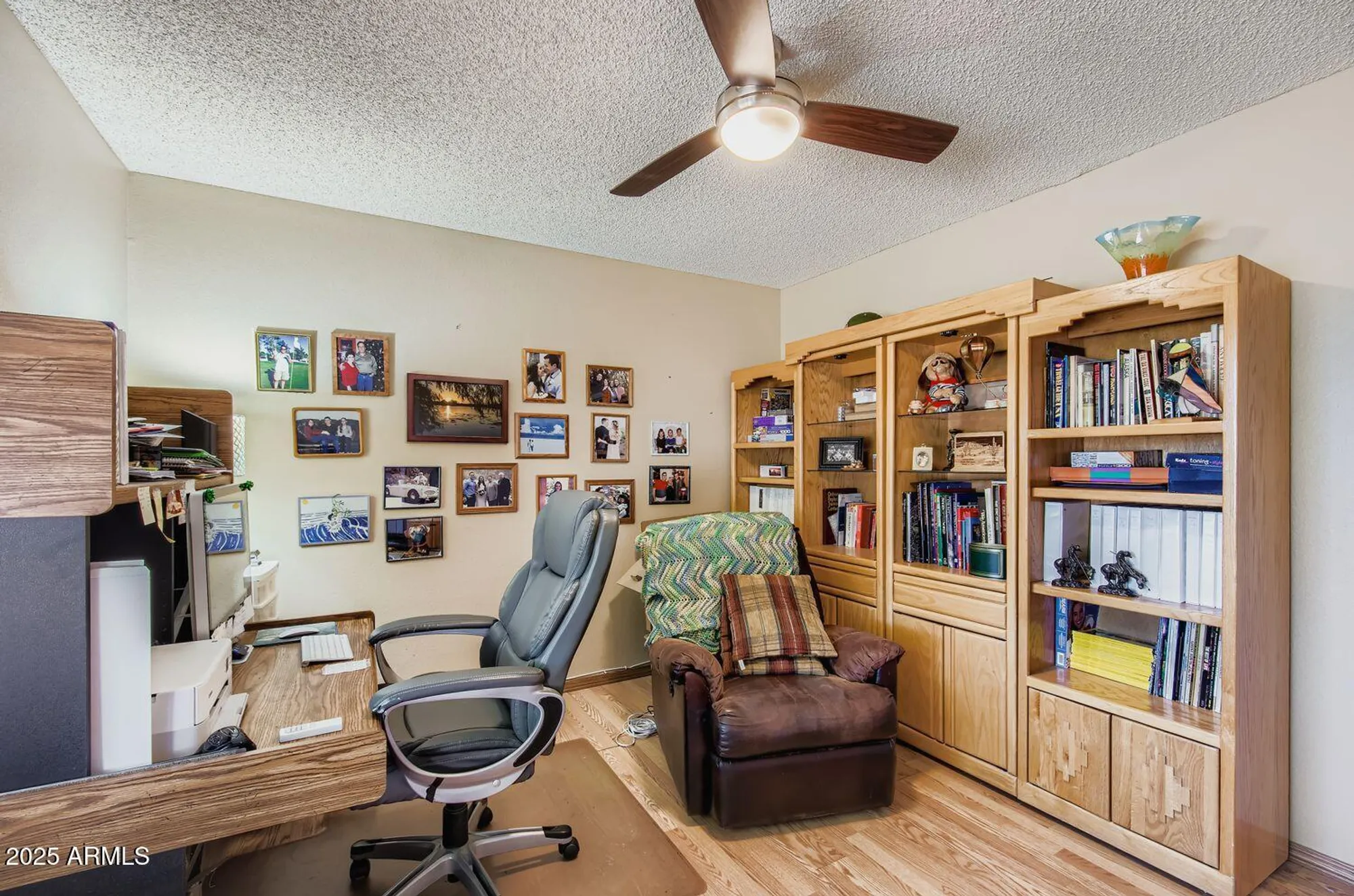 Property Slideshow image 21 of 29 | 9619 w taro ln, Peoria, AZ, 85382
