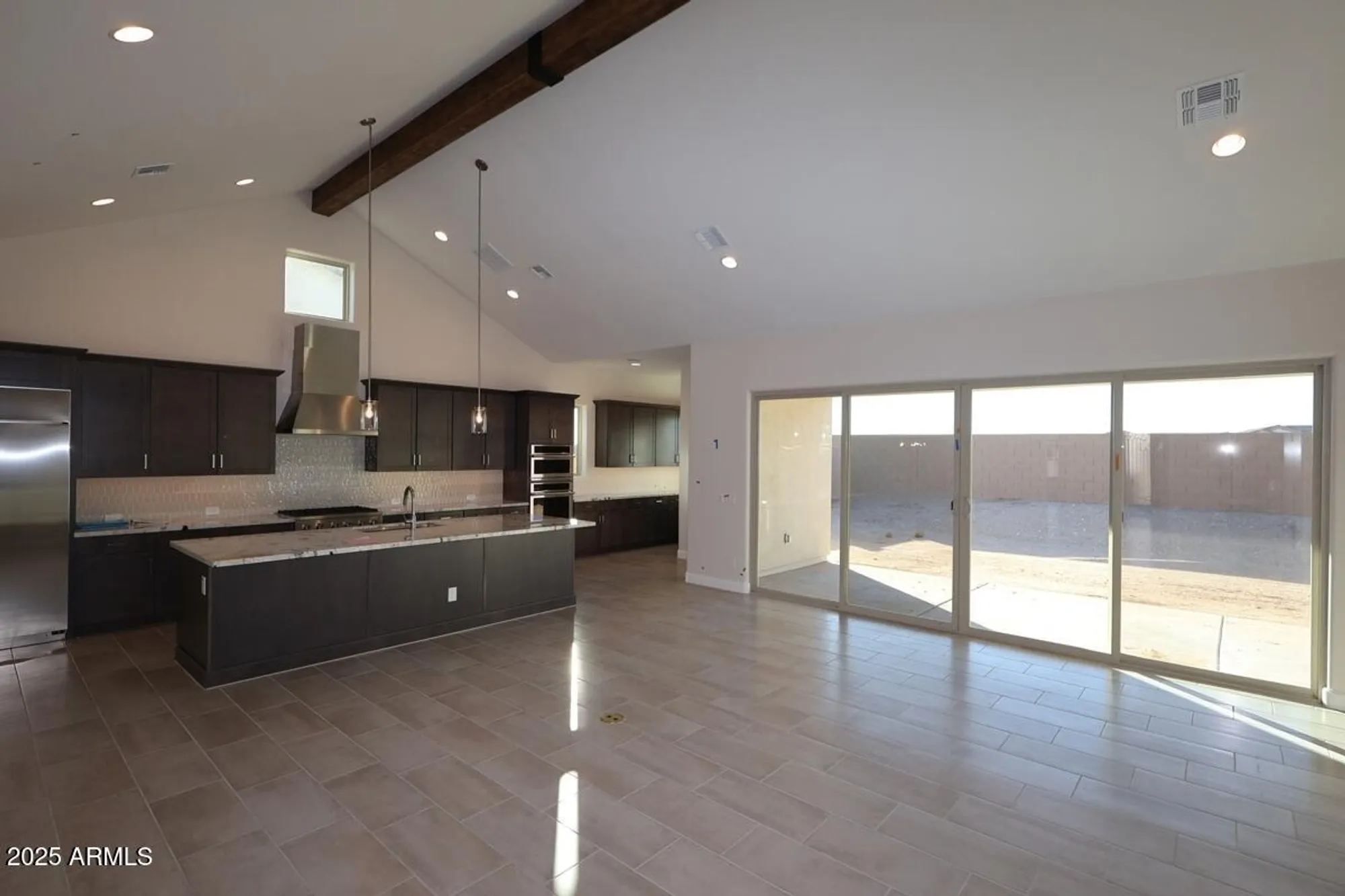 Property Slideshow image 4 of 6 | 20657 w berridge ln, Buckeye, AZ, 85396