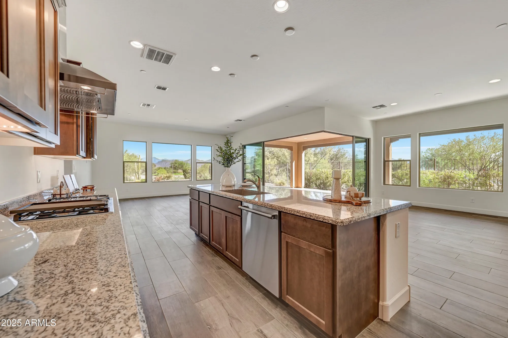 Property Slideshow image 14 of 64 | 18032 e wolf tree ln, Rio Verde, AZ, 85263