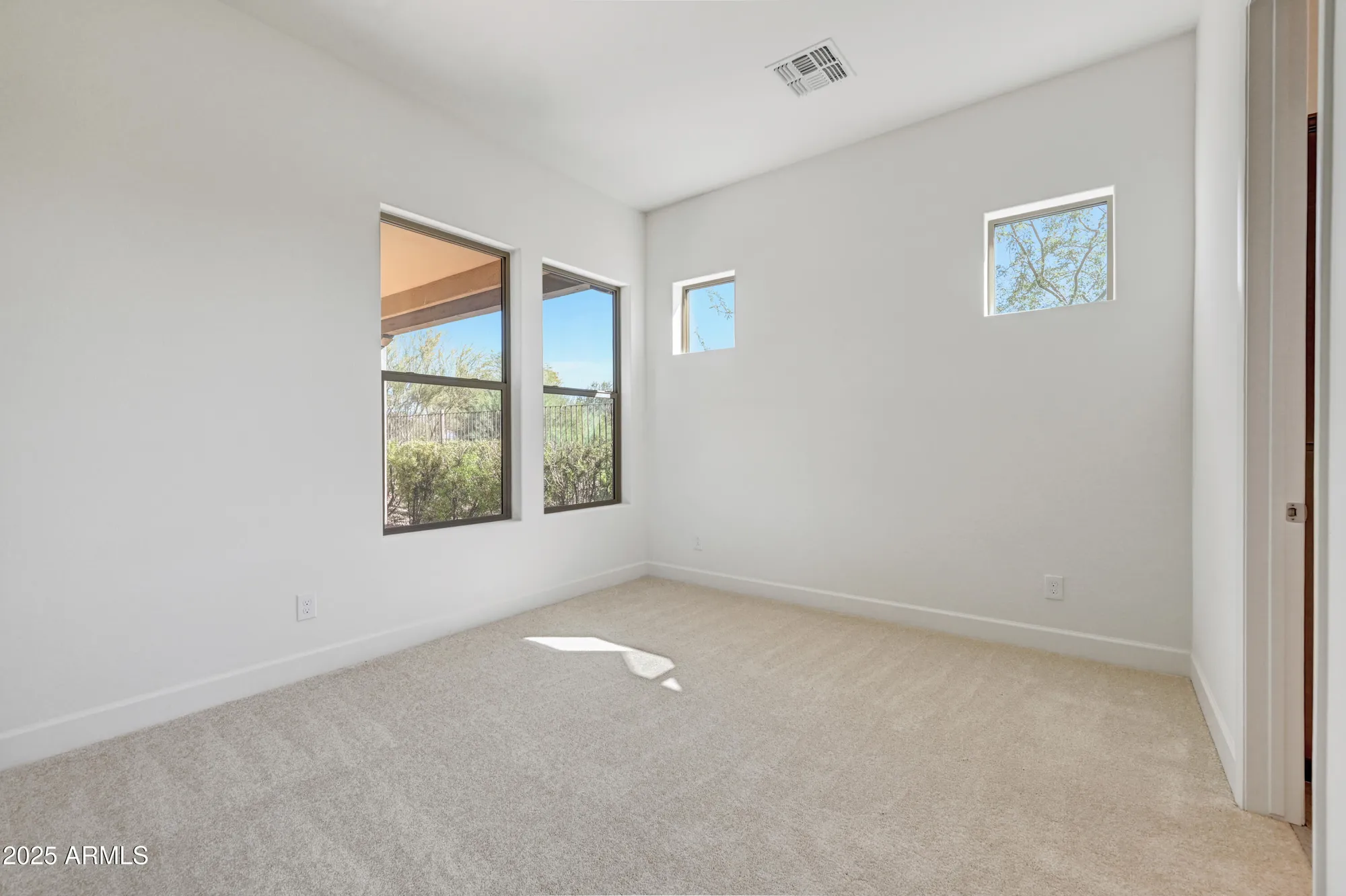 Property Slideshow image 23 of 64 | 18032 e wolf tree ln, Rio Verde, AZ, 85263