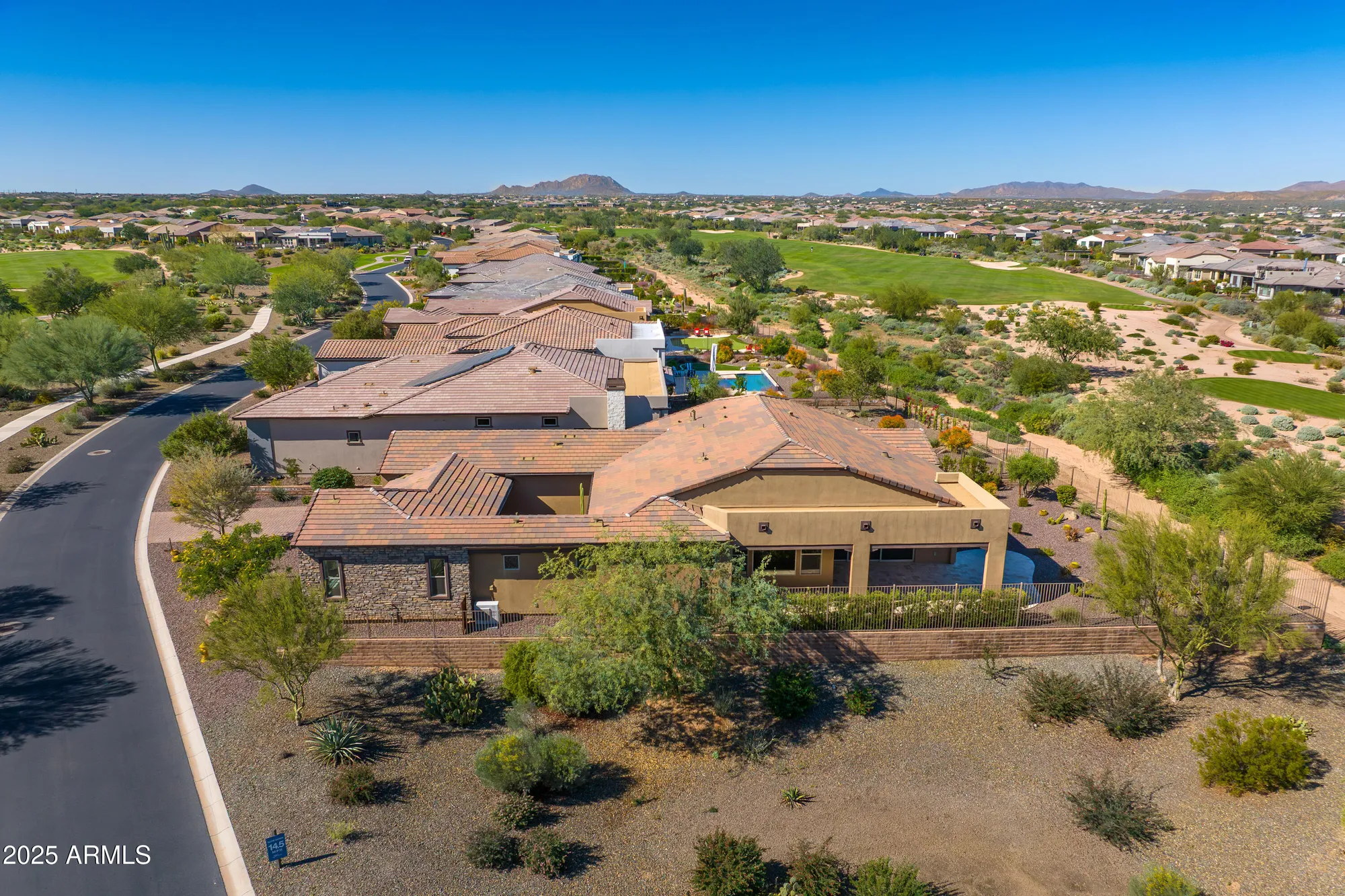 Property Slideshow image 33 of 64 | 18032 e wolf tree ln, Rio Verde, AZ, 85263
