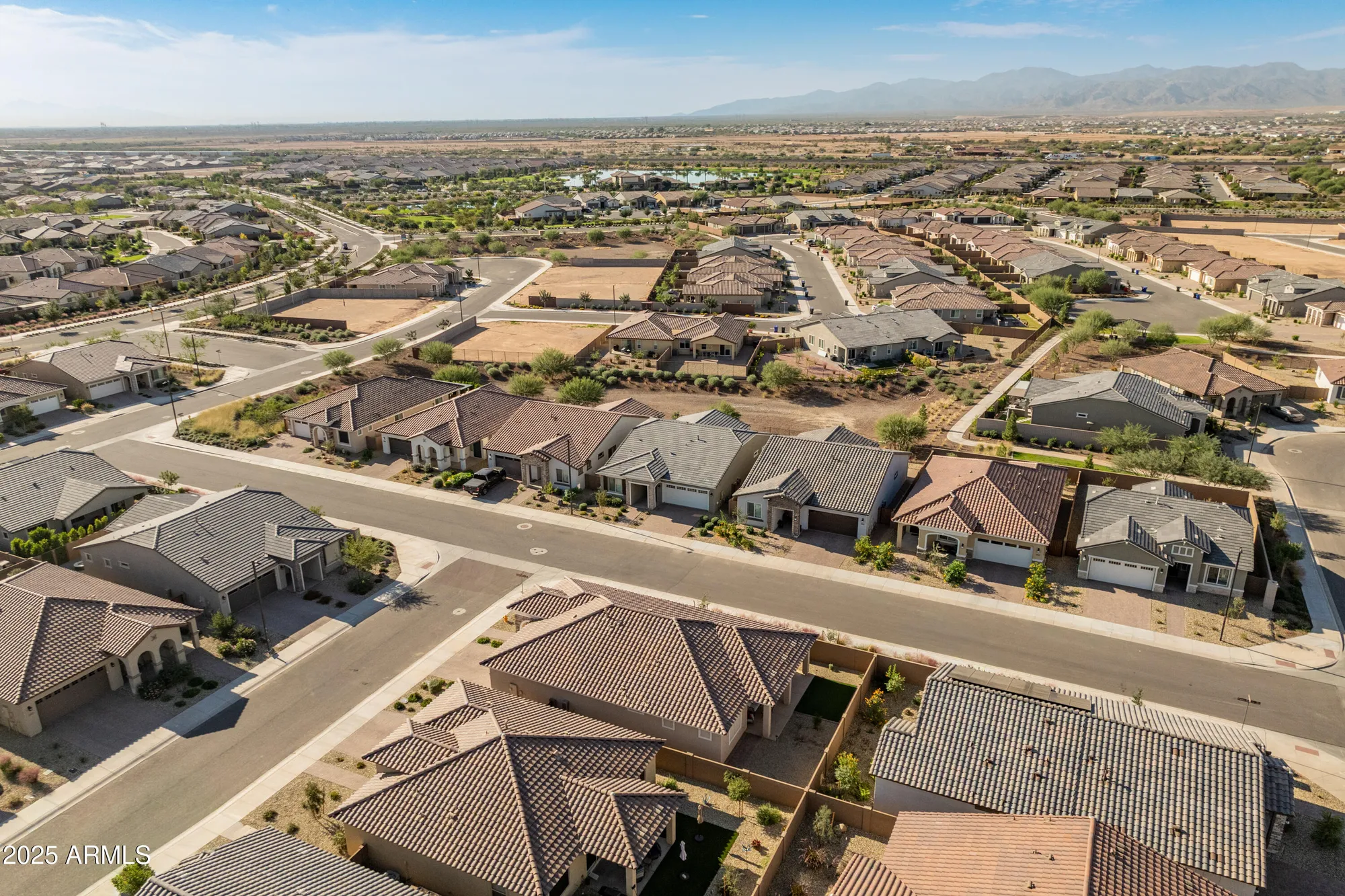 Property Slideshow image 49 of 67 | 25116 n 173rd ln, Surprise, AZ, 85387