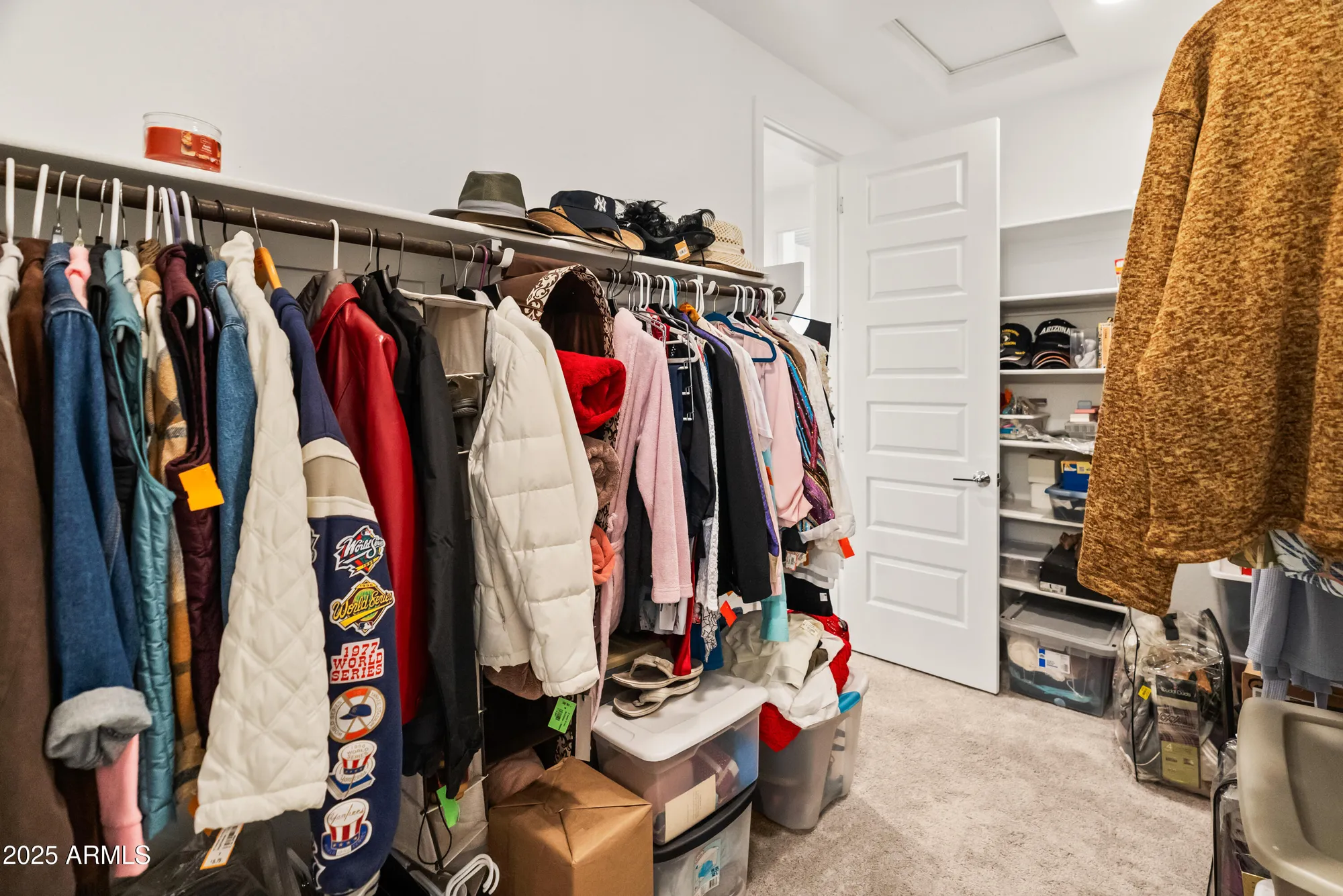 Property Slideshow image 33 of 67 | 25116 n 173rd ln, Surprise, AZ, 85387