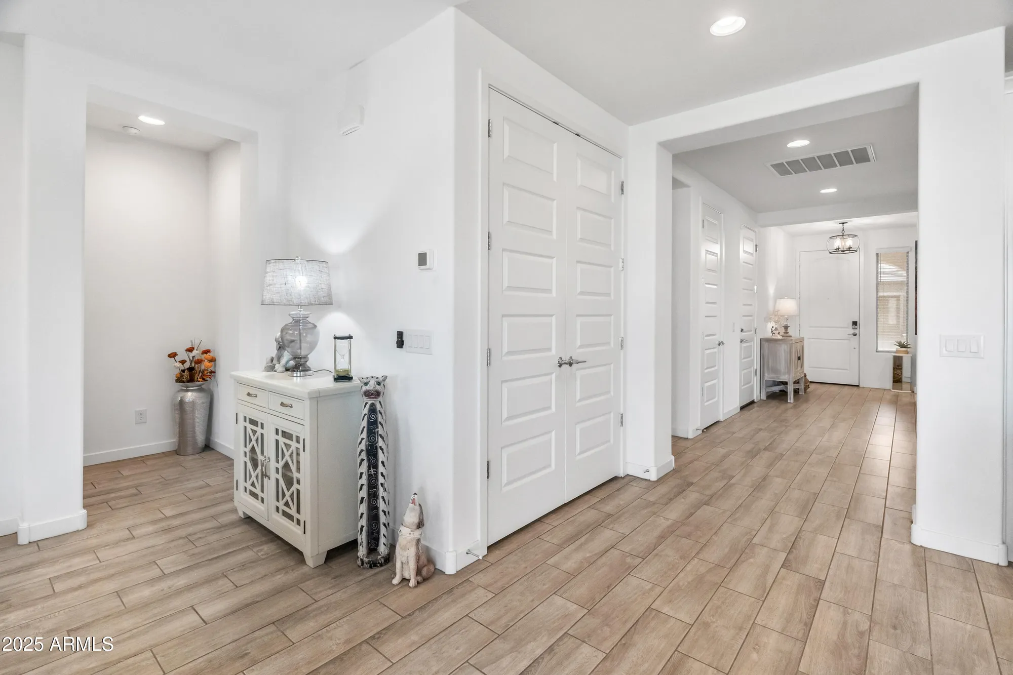 Property Slideshow image 26 of 67 | 25116 n 173rd ln, Surprise, AZ, 85387