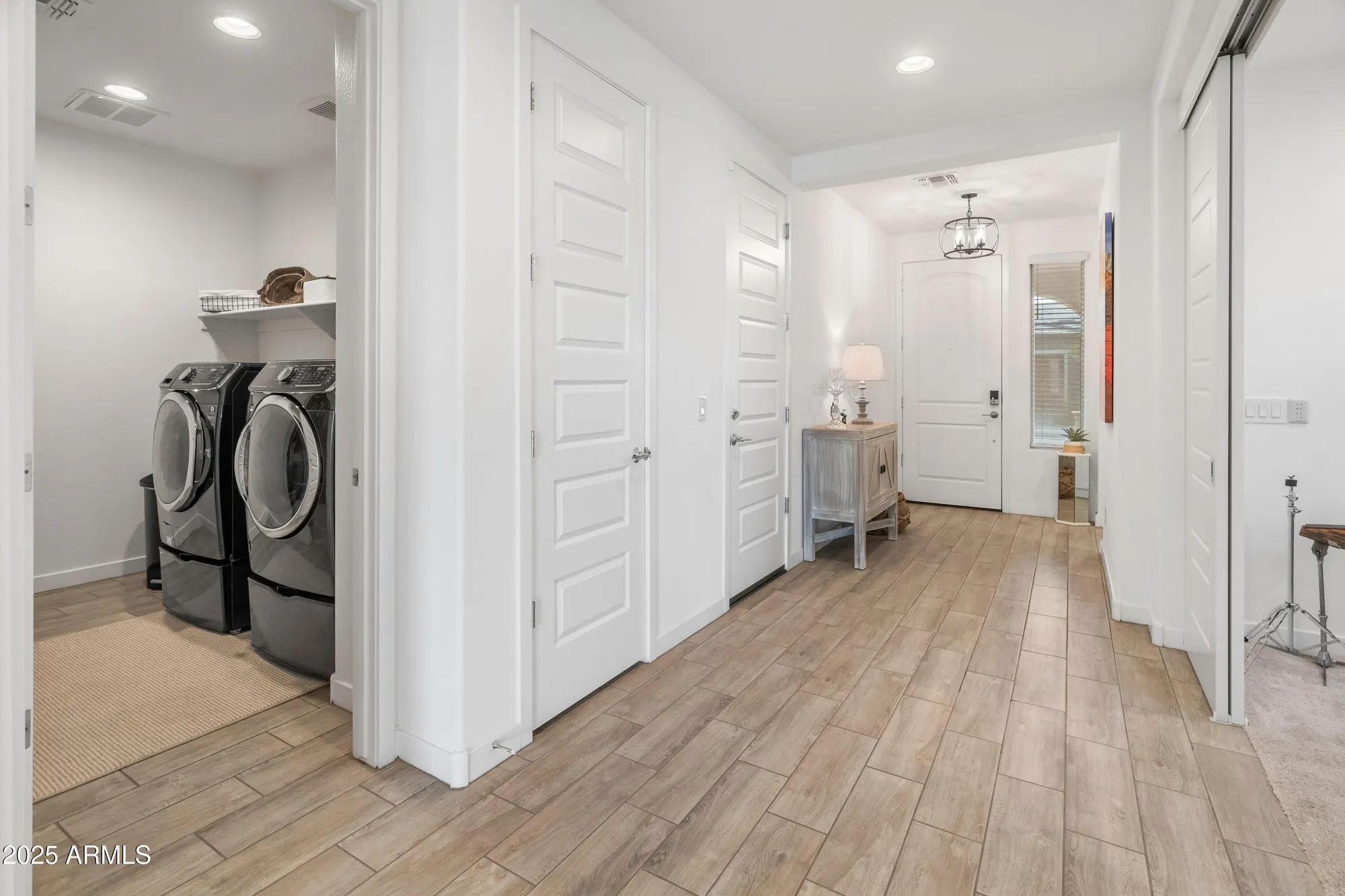 Property Slideshow image 15 of 67 | 25116 n 173rd ln, Surprise, AZ, 85387