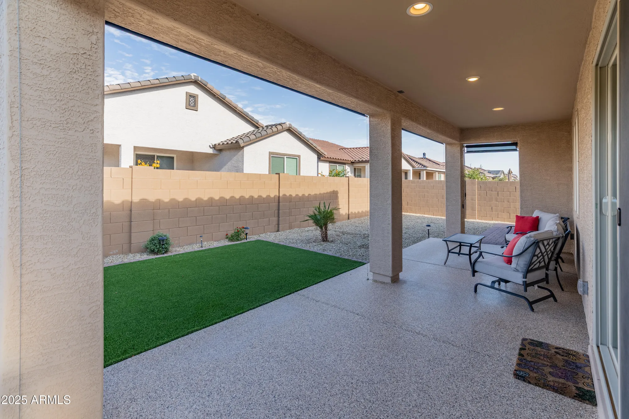 Property Slideshow image 38 of 67 | 25116 n 173rd ln, Surprise, AZ, 85387
