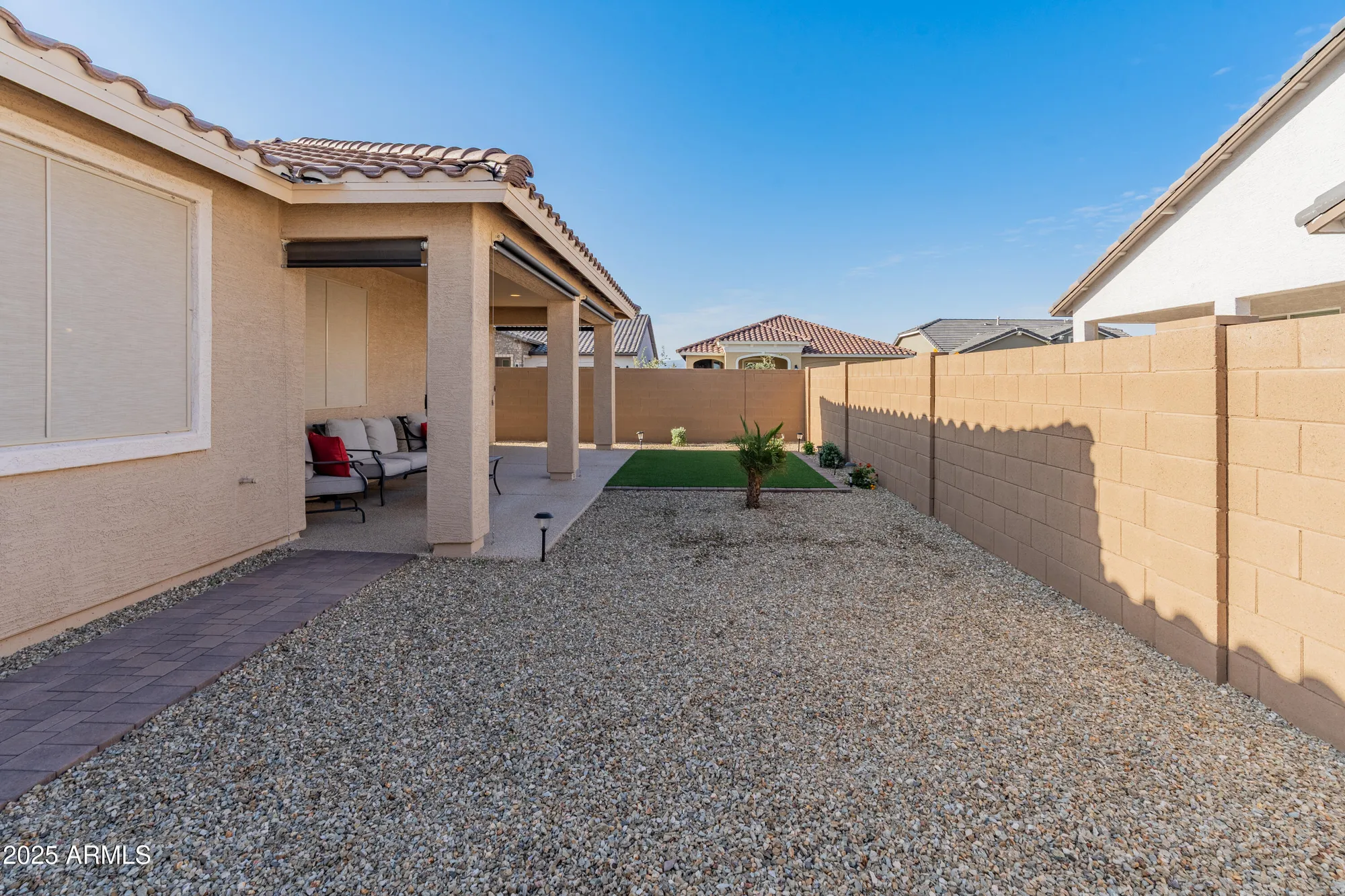 Property Slideshow image 42 of 67 | 25116 n 173rd ln, Surprise, AZ, 85387