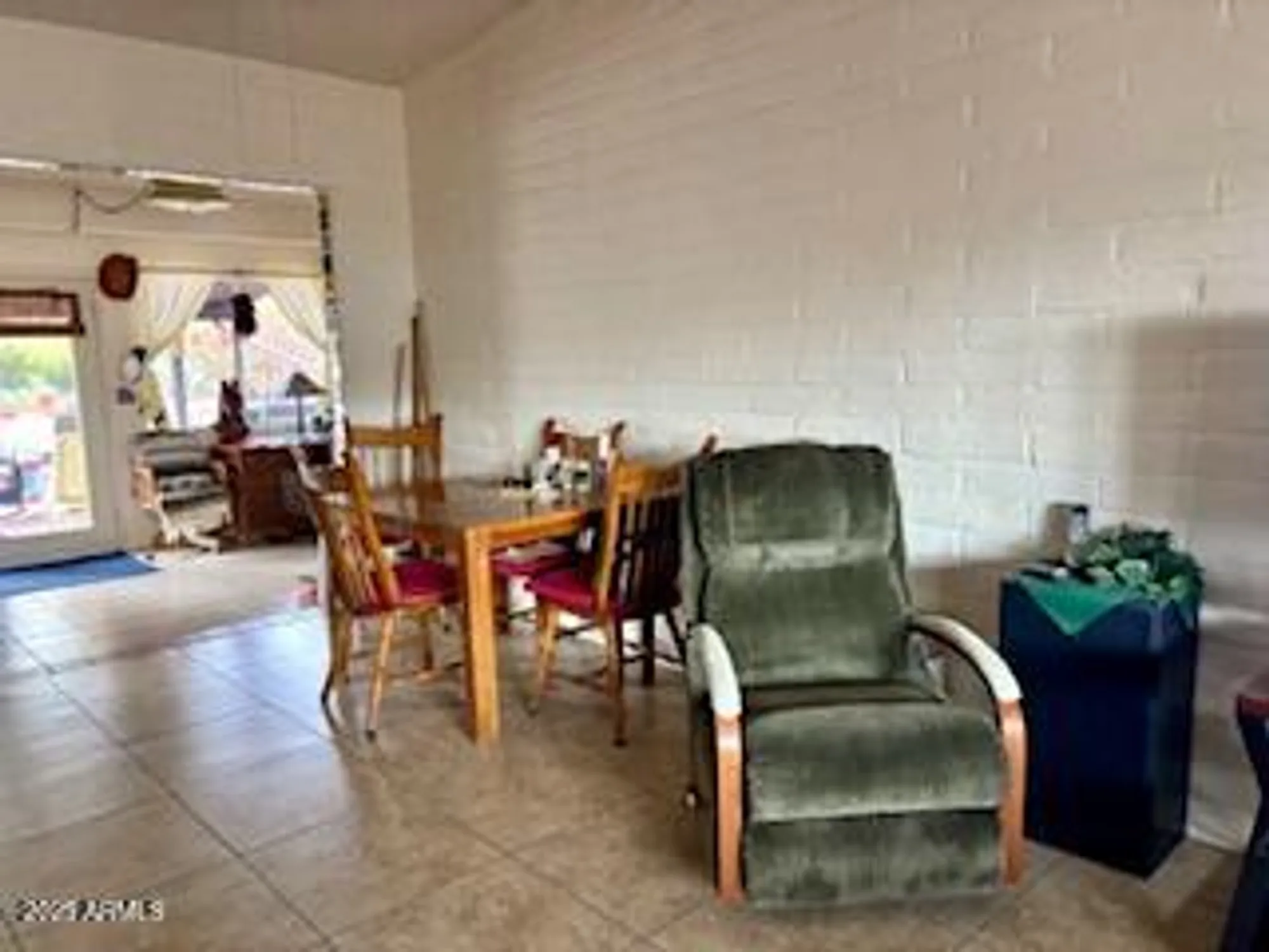 Property Slideshow image 31 of 48 | 91 e los mangos, Green Valley, AZ, 85614