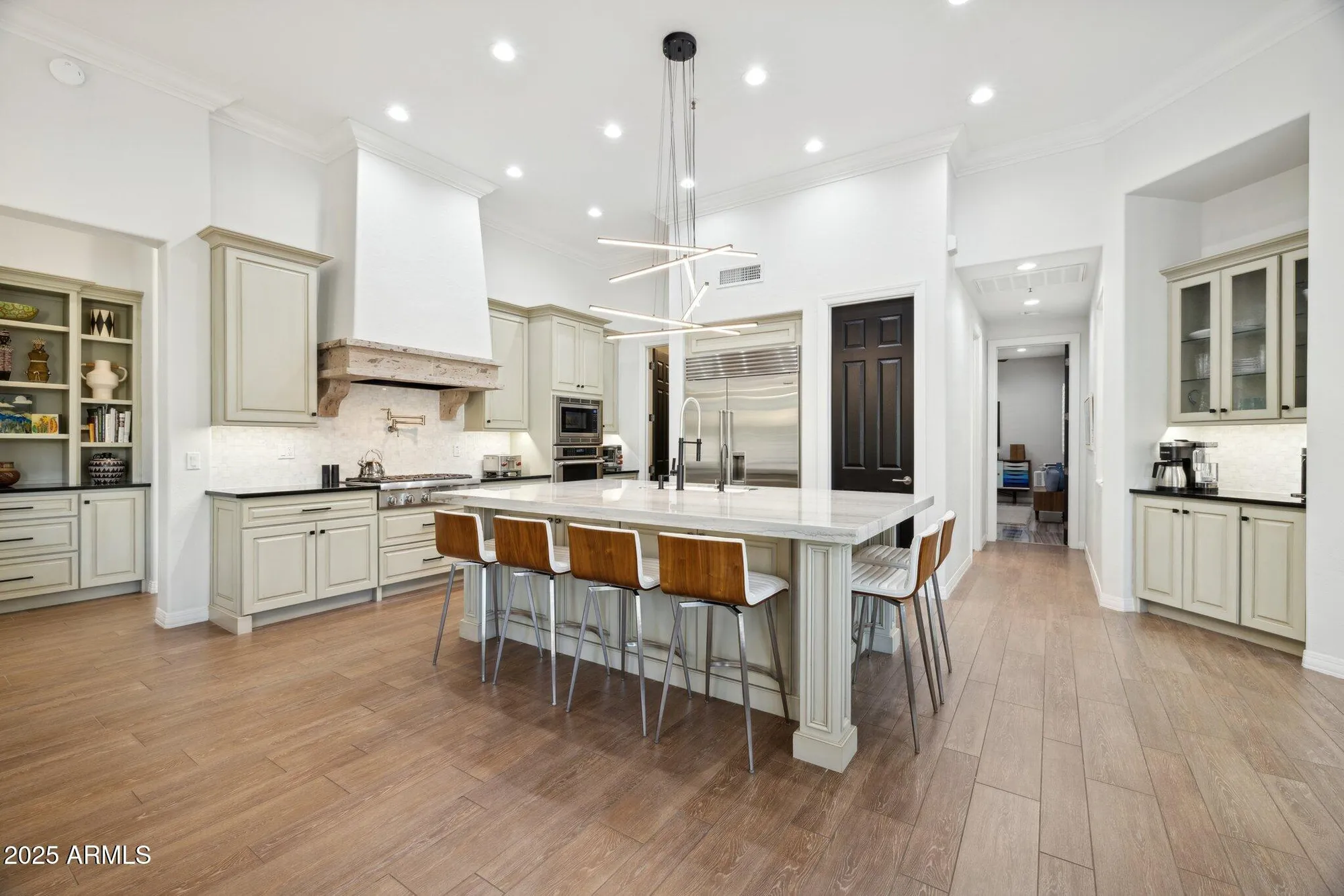 Property Slideshow image 7 of 57 | 6374 e amber sun dr, Scottsdale, AZ, 85266