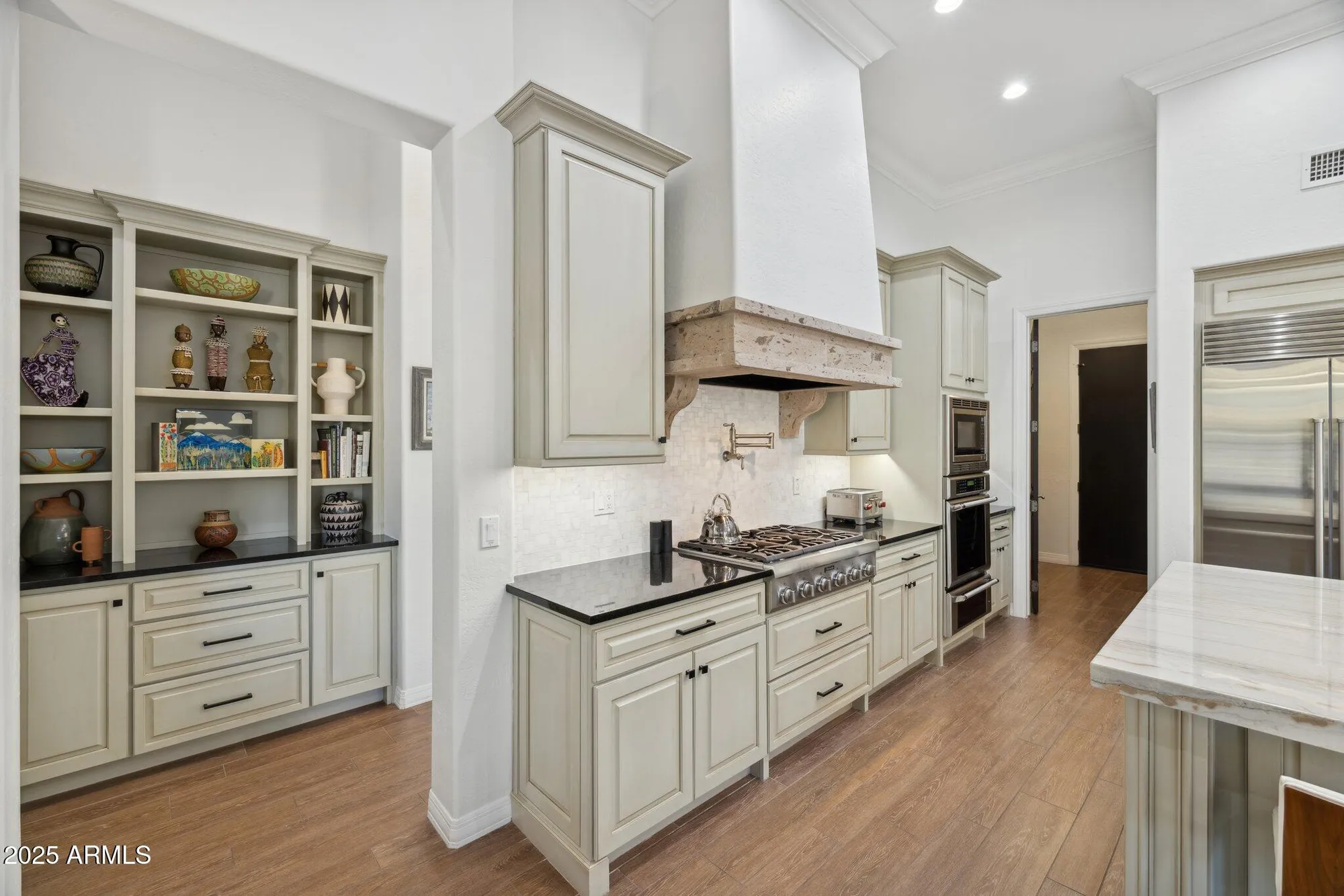 Property Slideshow image 9 of 57 | 6374 e amber sun dr, Scottsdale, AZ, 85266