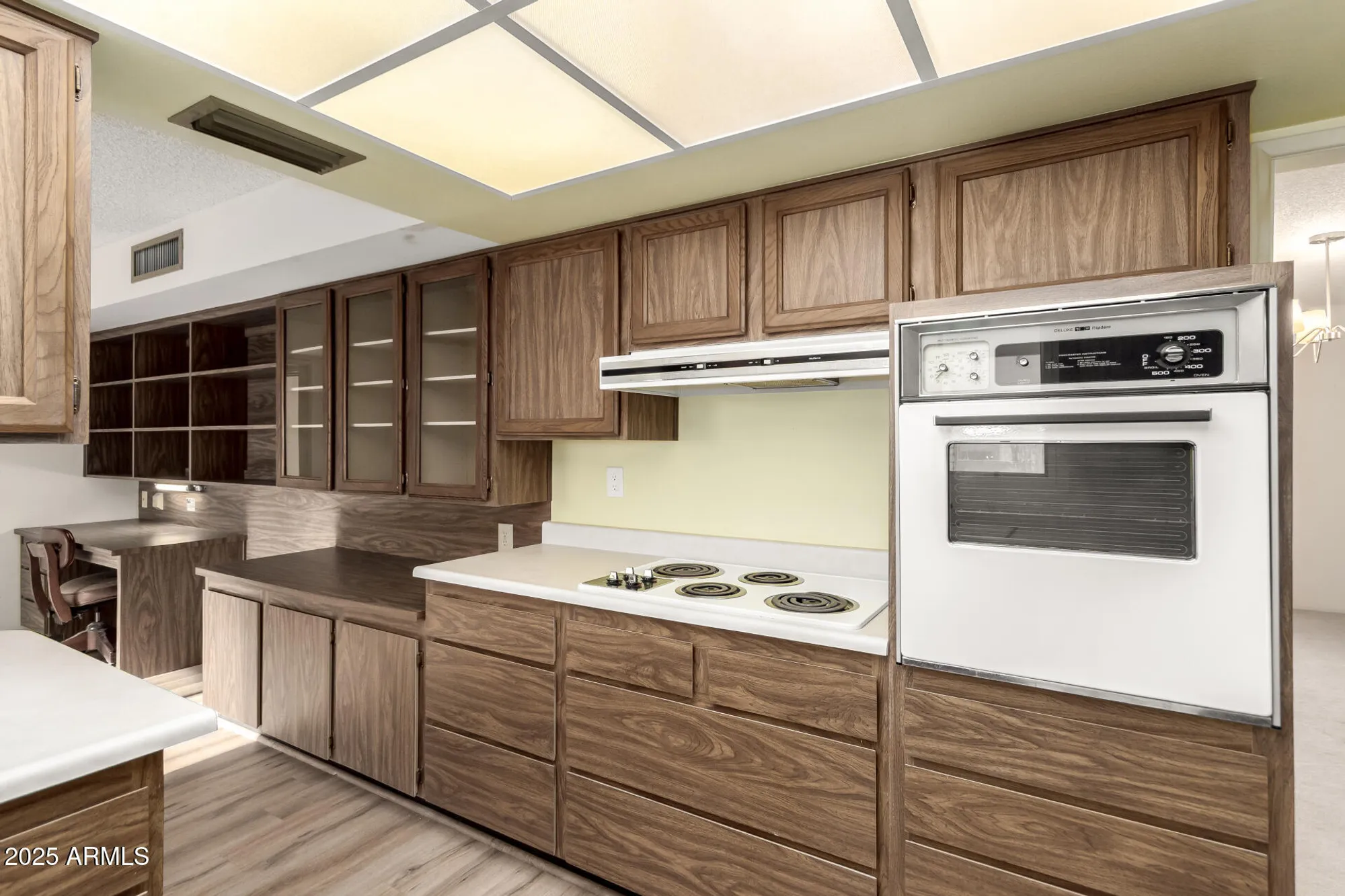 Property Slideshow image 14 of 31 | 13335 w hardwood dr, Sun City West, AZ, 85375