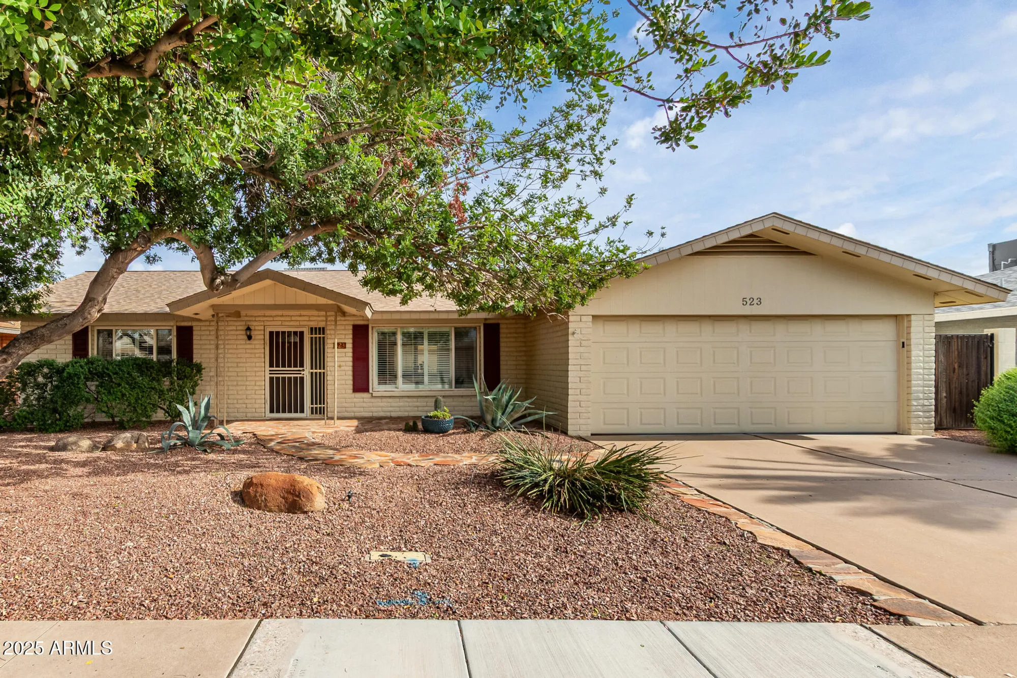 Property Slideshow image 2 of 30 | 523 s roanoke, Mesa, AZ, 85206