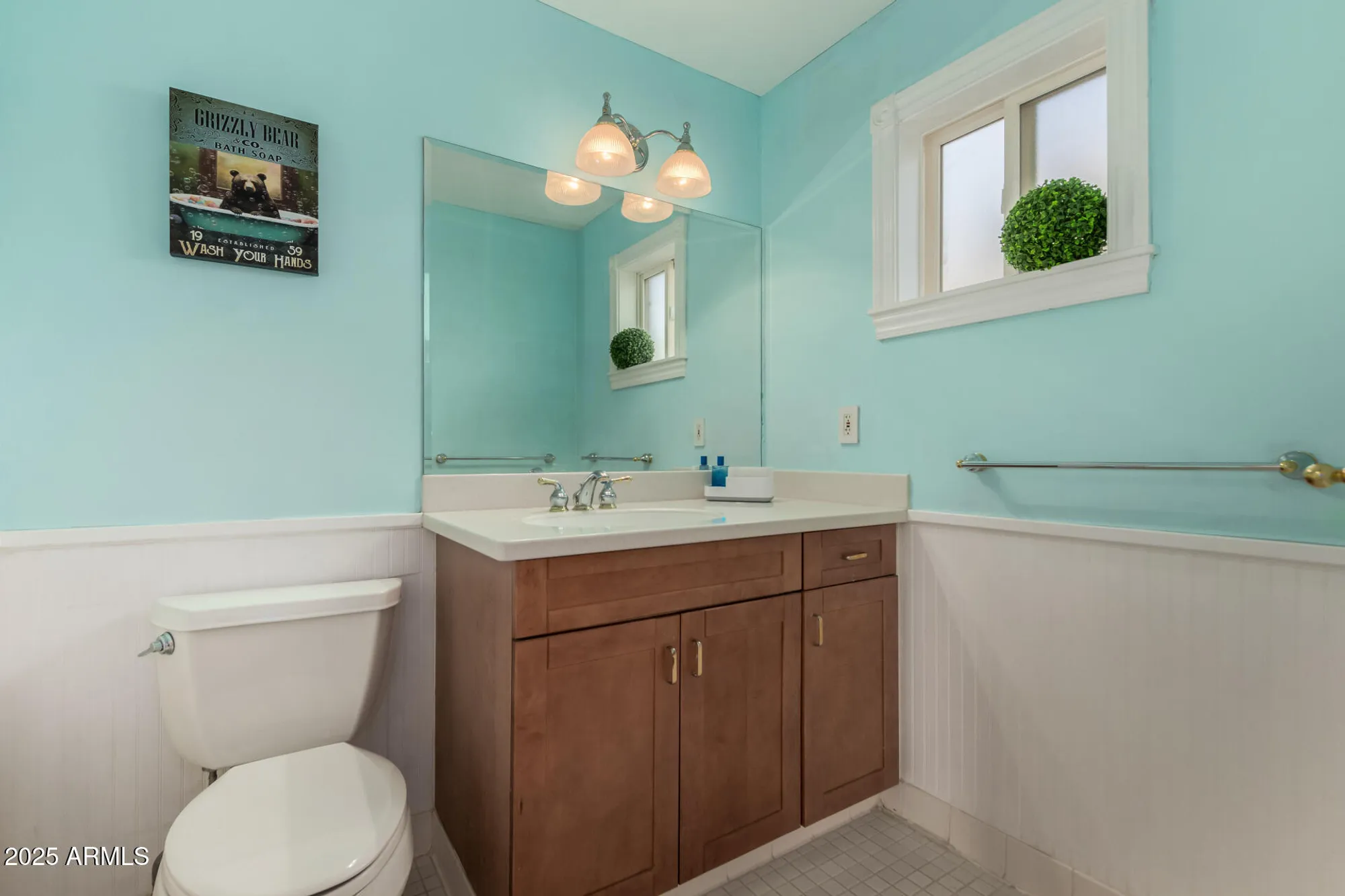 Property Slideshow image 16 of 30 | 523 s roanoke, Mesa, AZ, 85206