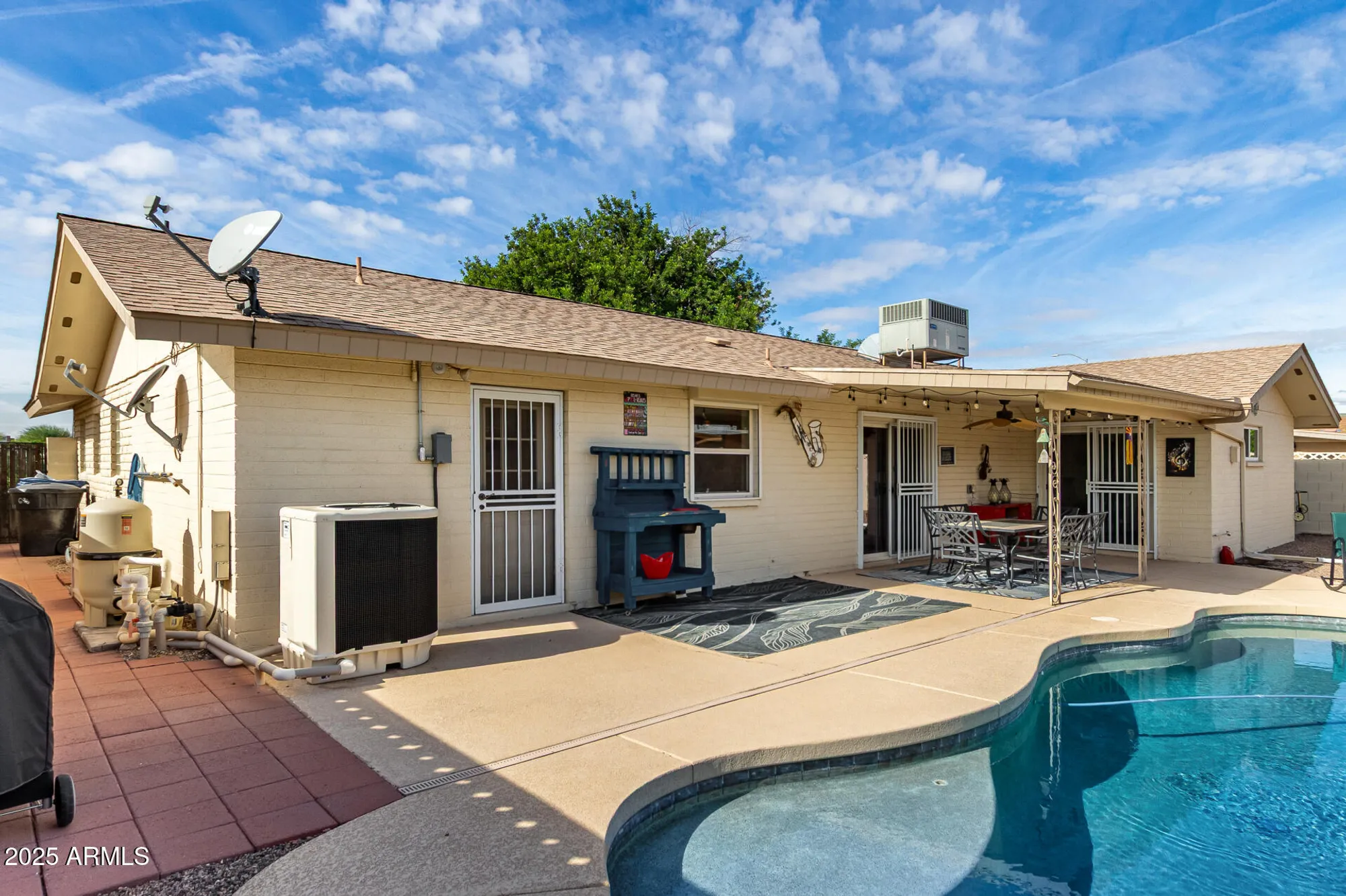 Property Slideshow image 27 of 30 | 523 s roanoke, Mesa, AZ, 85206