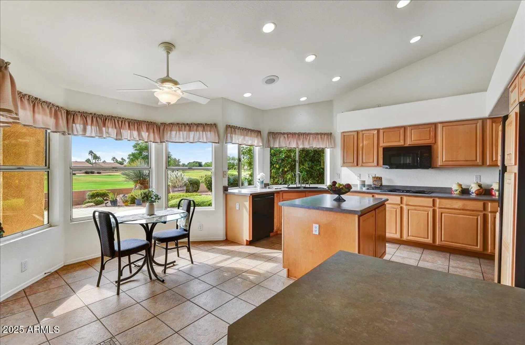 Property Slideshow image 6 of 25 | 8423 w behrend dr, Peoria, AZ, 85382