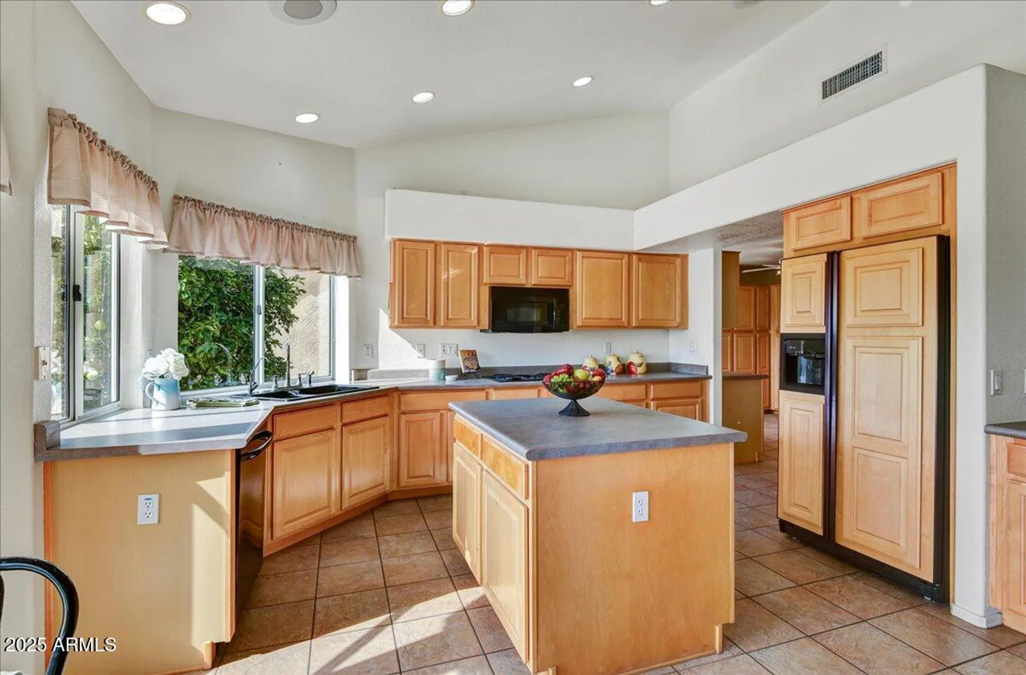 Property Slideshow image 7 of 25 | 8423 w behrend dr, Peoria, AZ, 85382