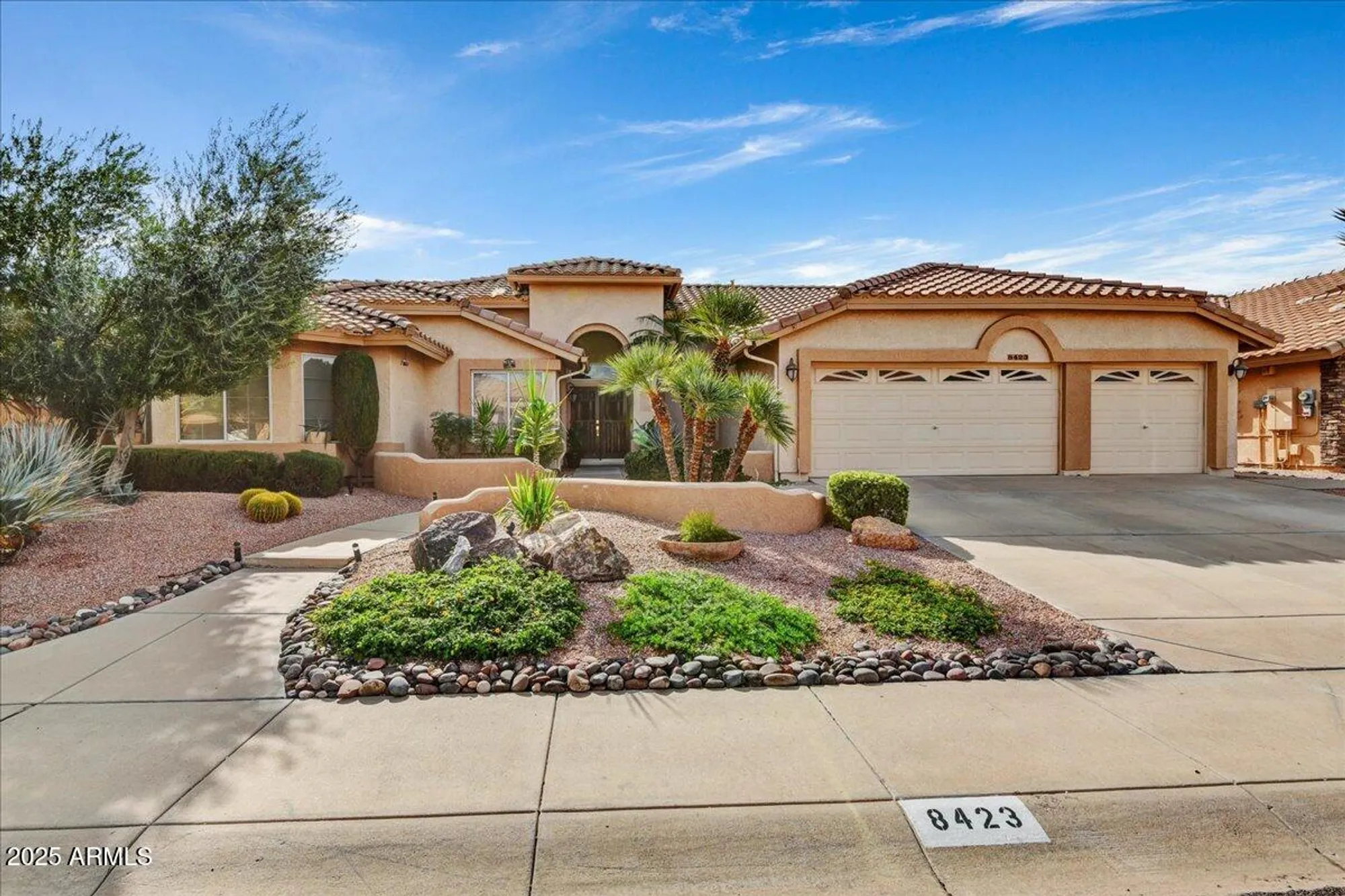 Property Slideshow image 1 of 25 | 8423 w behrend dr, Peoria, AZ, 85382