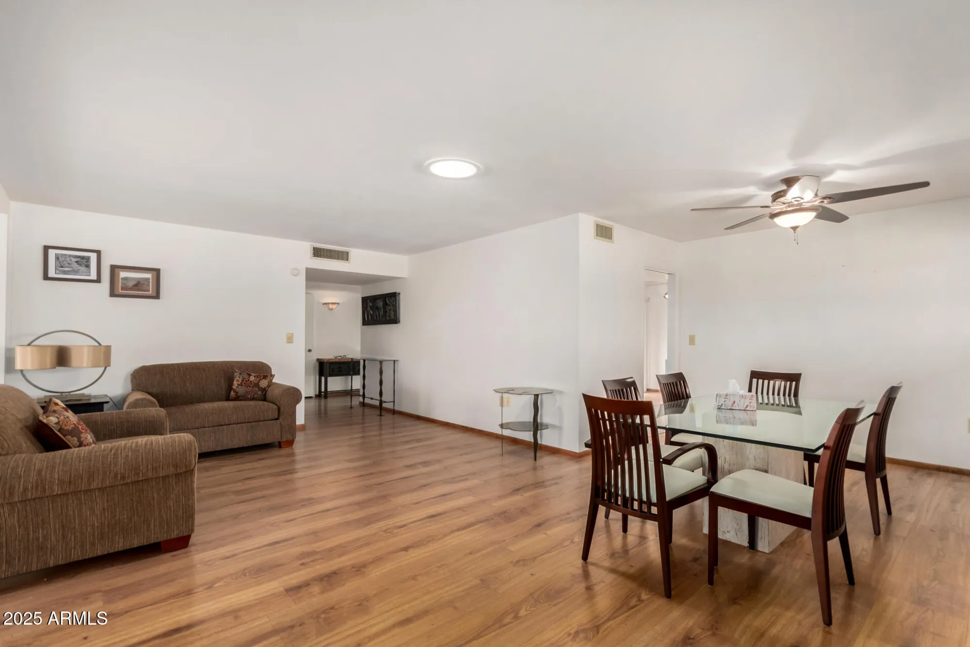 Property Slideshow image 14 of 36 | 10304 w kingswood cir, Sun City, AZ, 85351