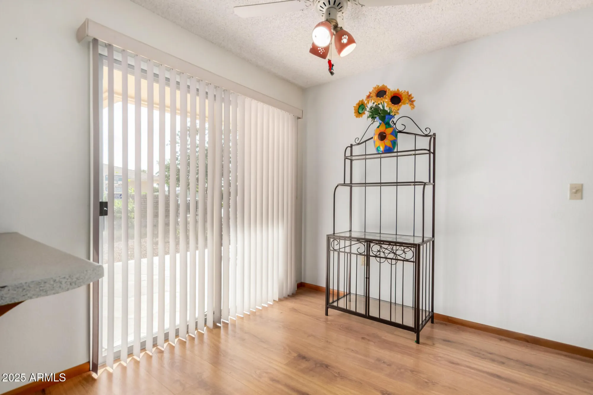 Property Slideshow image 17 of 36 | 10304 w kingswood cir, Sun City, AZ, 85351