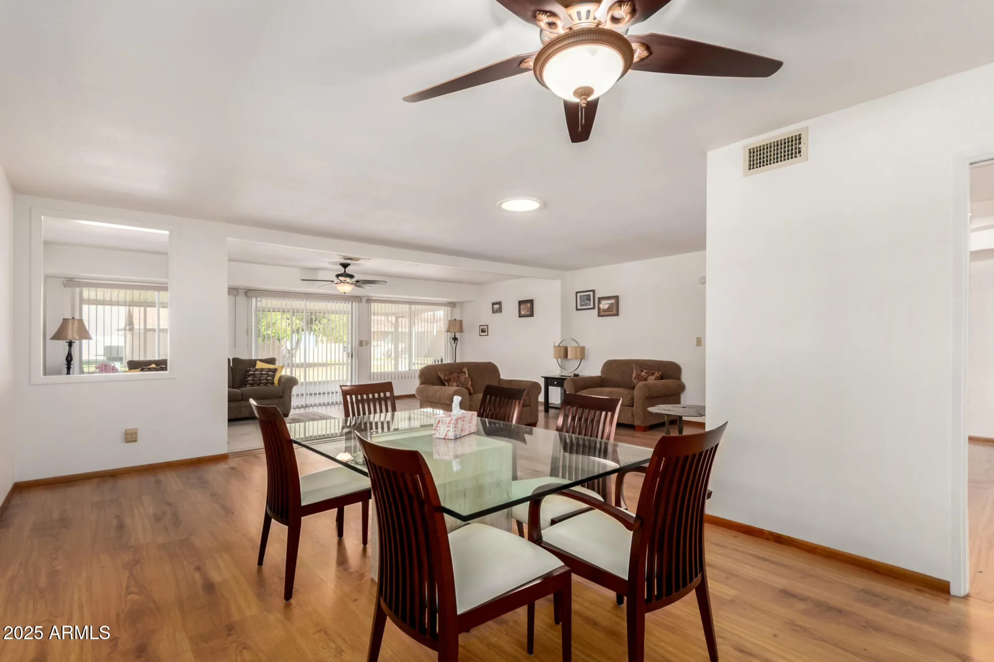 Property Slideshow image 16 of 36 | 10304 w kingswood cir, Sun City, AZ, 85351