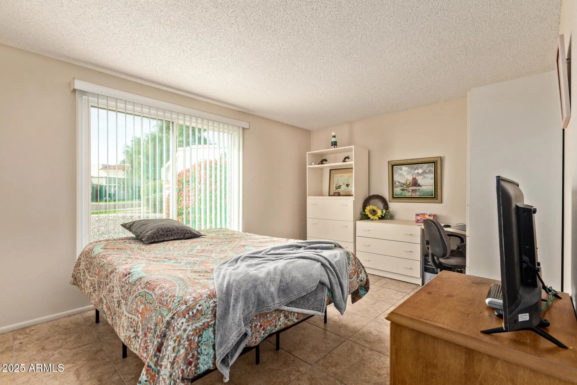 Property Slideshow image 18 of 39 | 7650 e medlock dr, Scottsdale, AZ, 85250