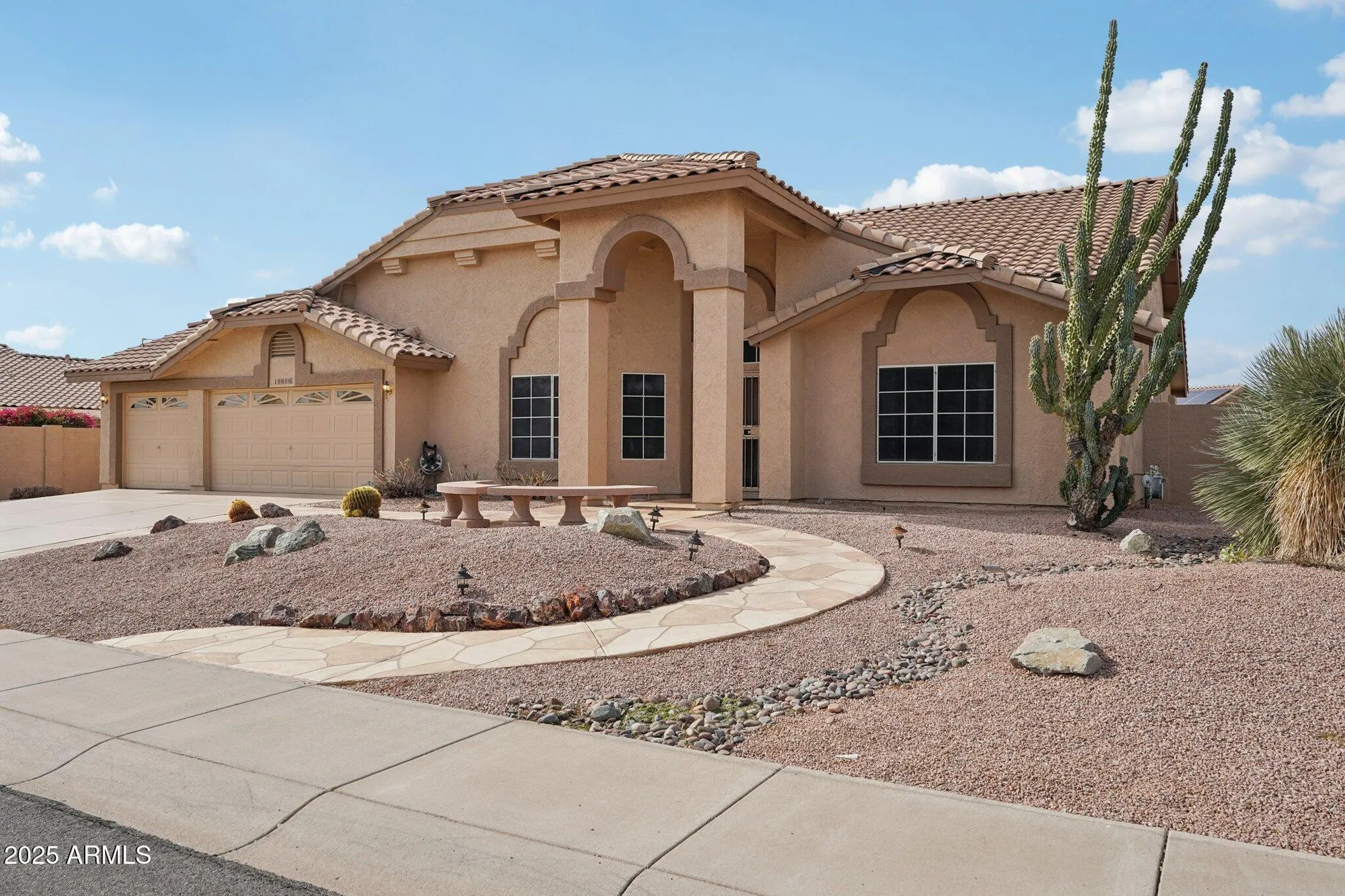Property Slideshow image 2 of 29 | 19826 n 86th dr, Peoria, AZ, 85382