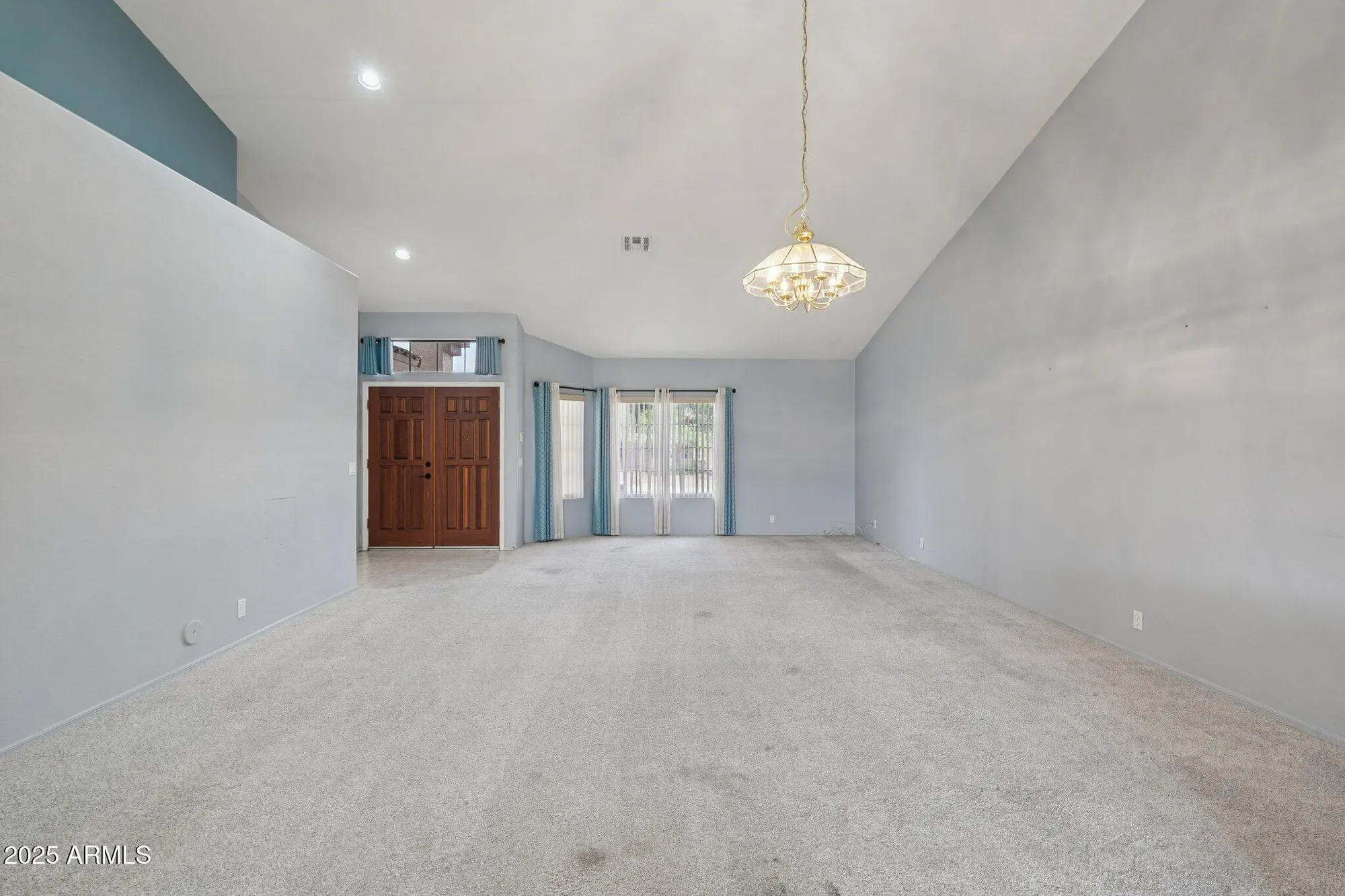 Property Slideshow image 8 of 29 | 19826 n 86th dr, Peoria, AZ, 85382