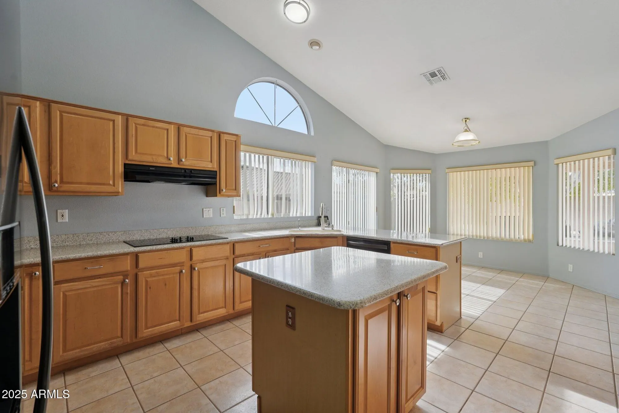 Property Slideshow image 12 of 29 | 19826 n 86th dr, Peoria, AZ, 85382