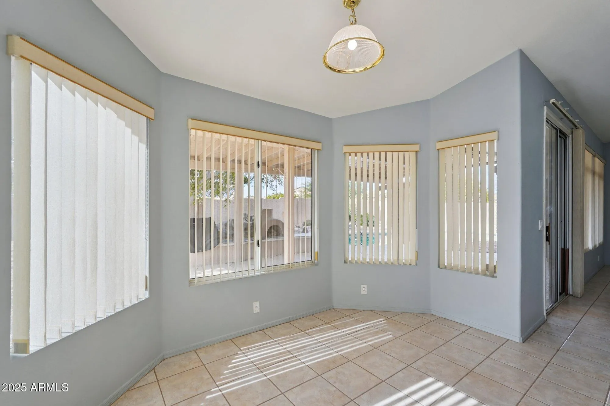 Property Slideshow image 13 of 29 | 19826 n 86th dr, Peoria, AZ, 85382