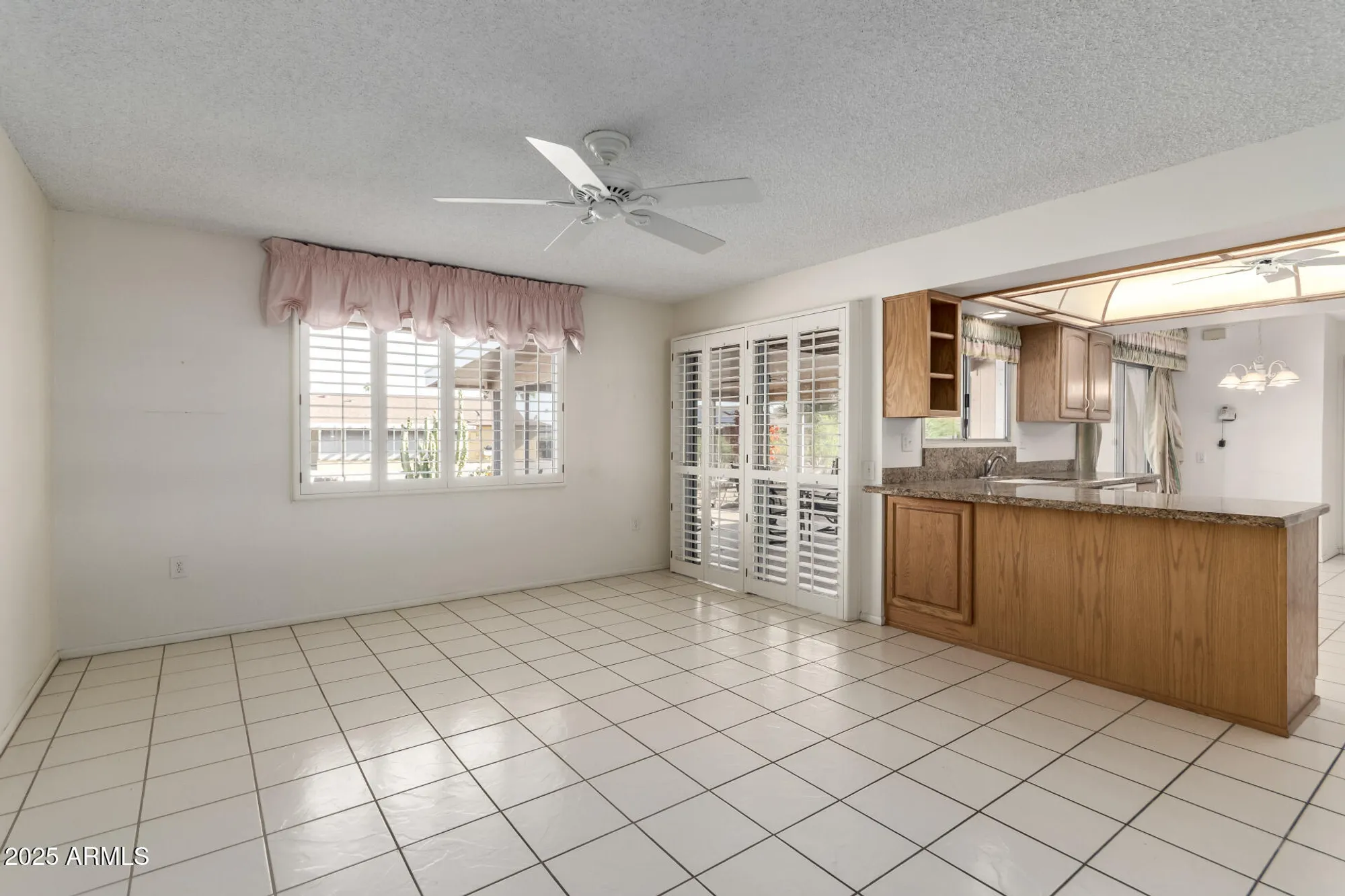 Property Slideshow image 13 of 51 | 13206 w spanish garden dr, Sun City West, AZ, 85375