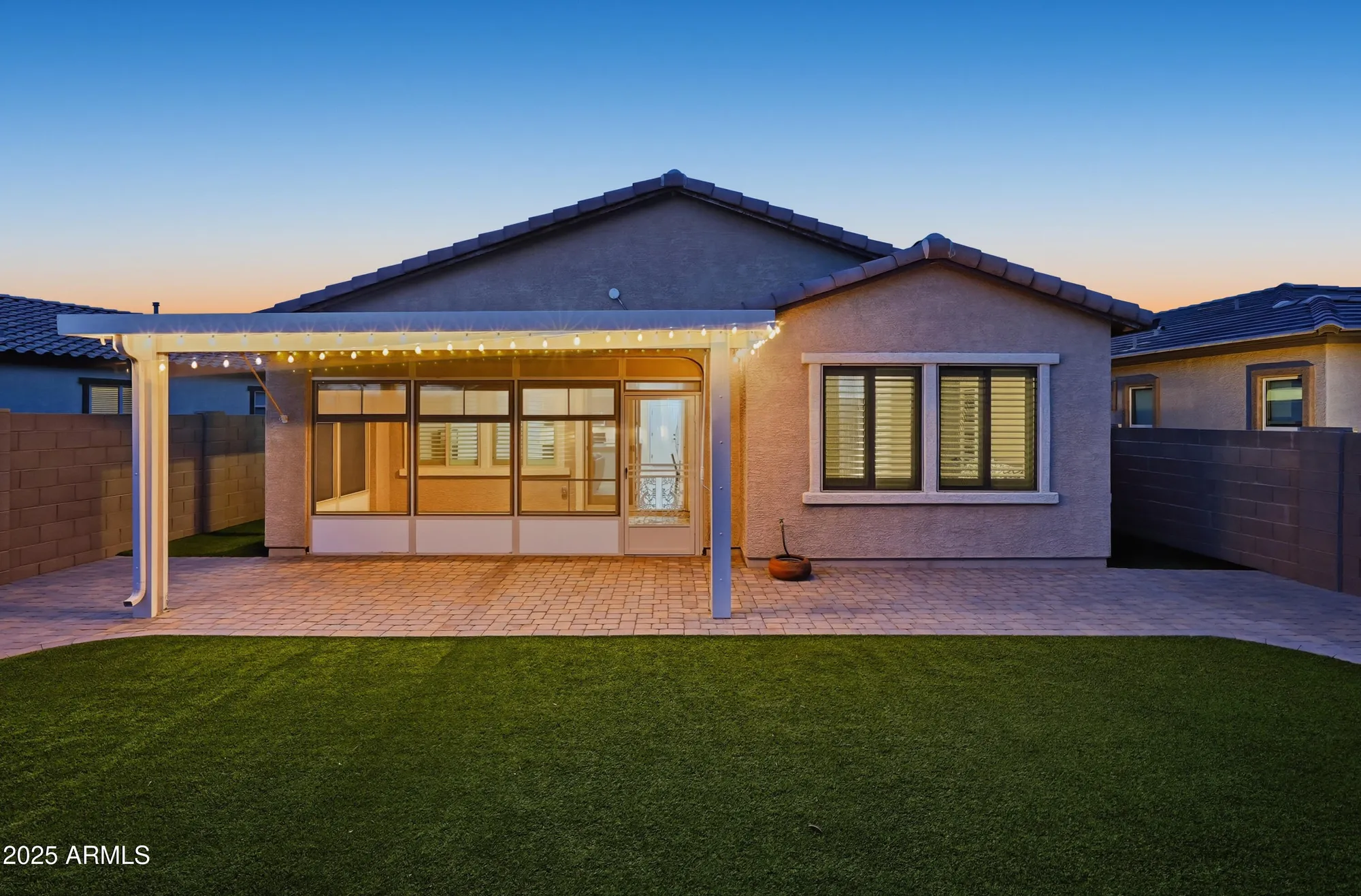 Property Slideshow image 18 of 37 | 17108 s 180th dr, Goodyear, AZ, 85338