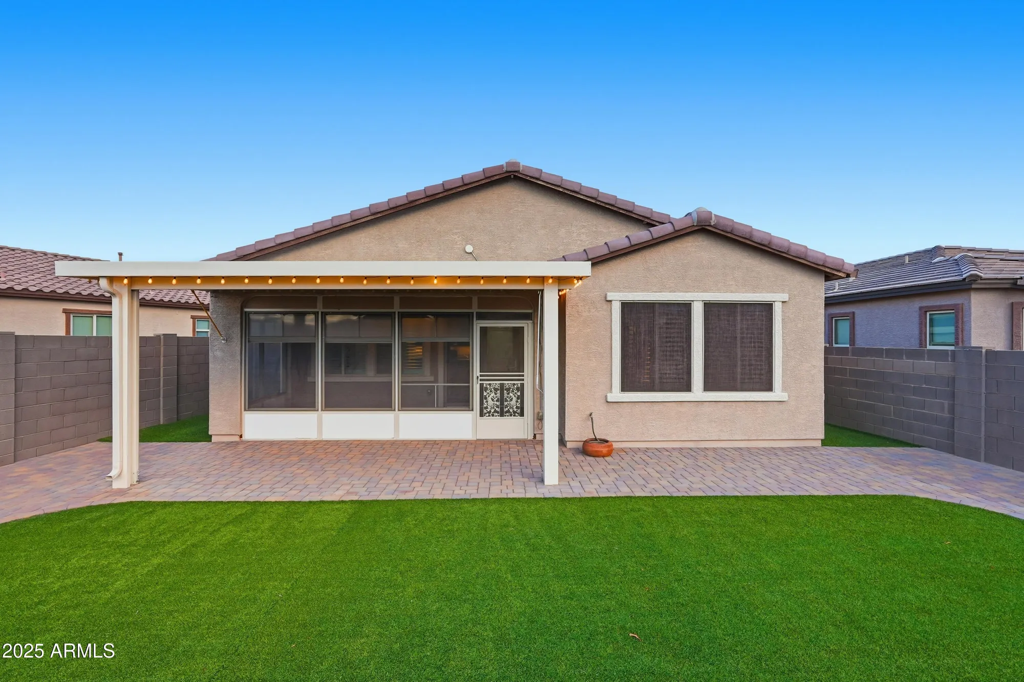 Property Slideshow image 17 of 37 | 17108 s 180th dr, Goodyear, AZ, 85338